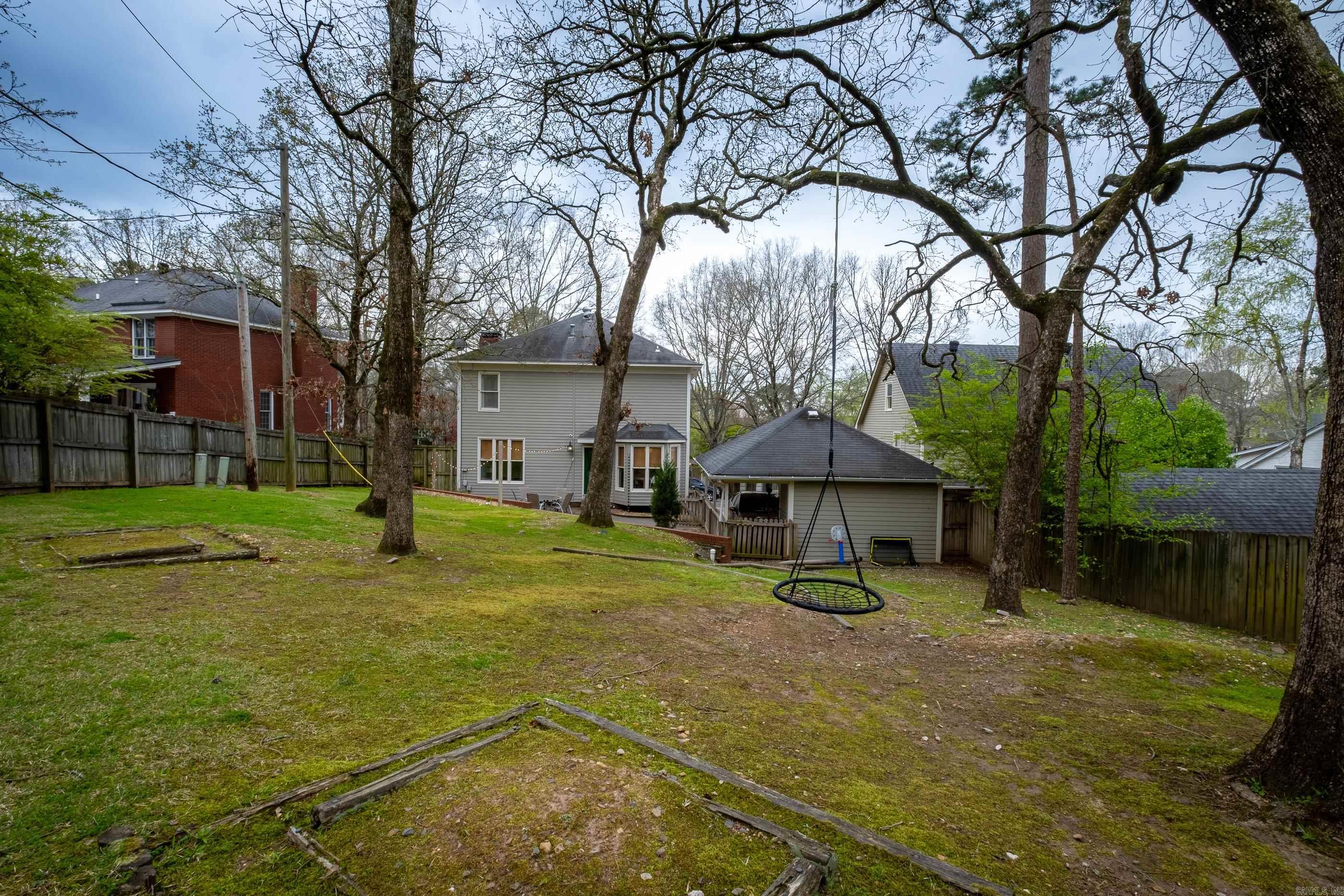 ST CHARLES ADDN - Residential