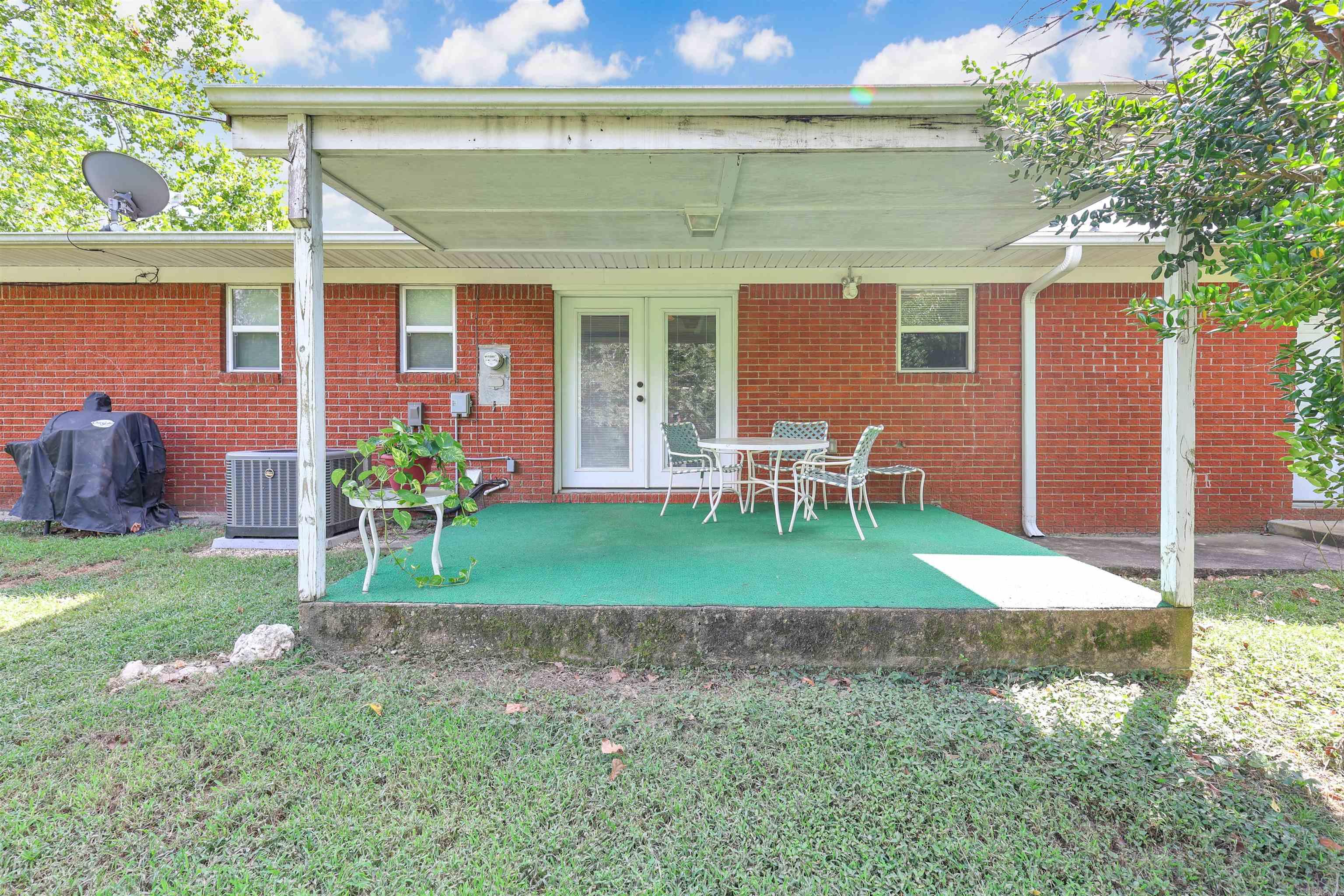 PINE PARK - Residential