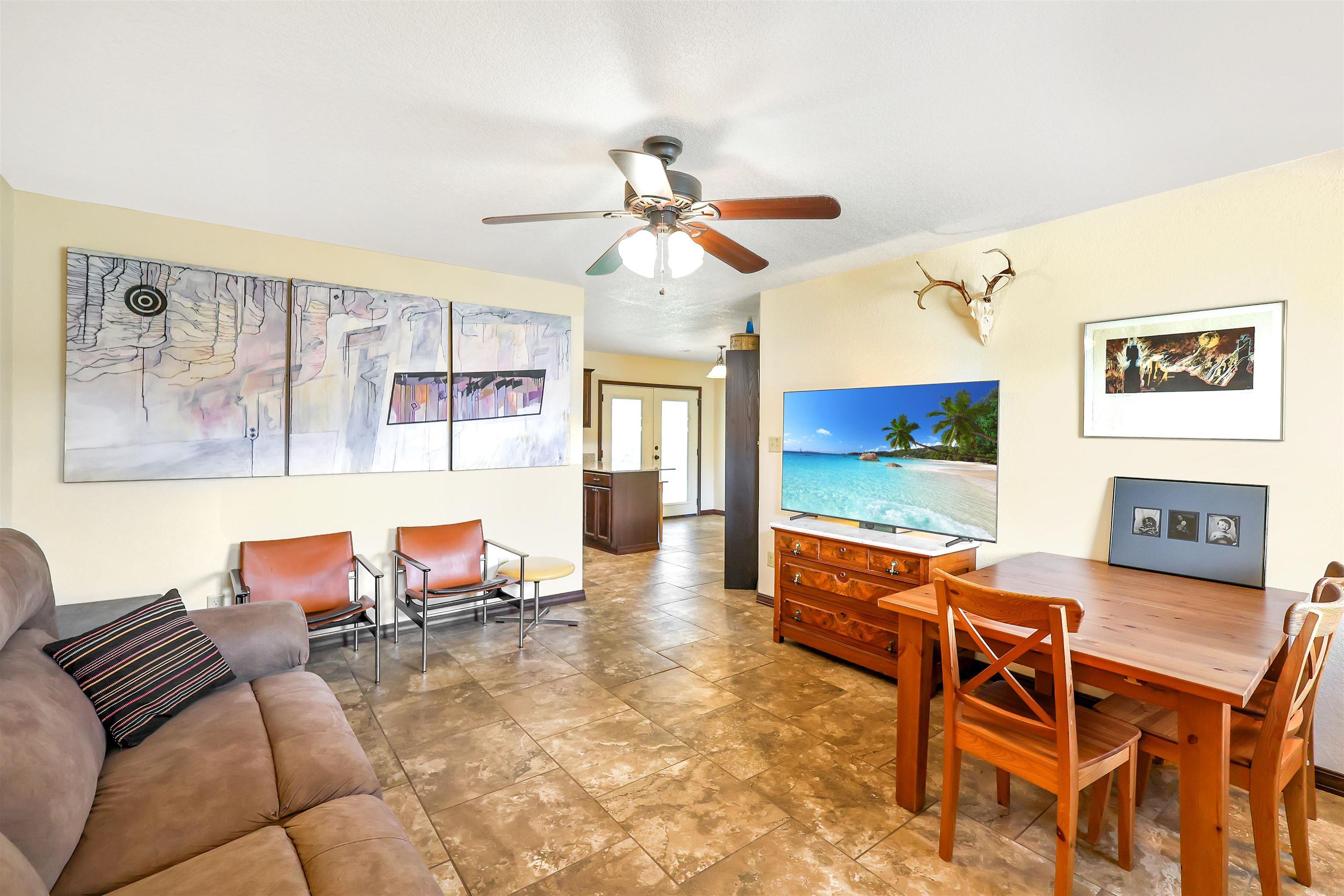 PINE PARK - Residential
