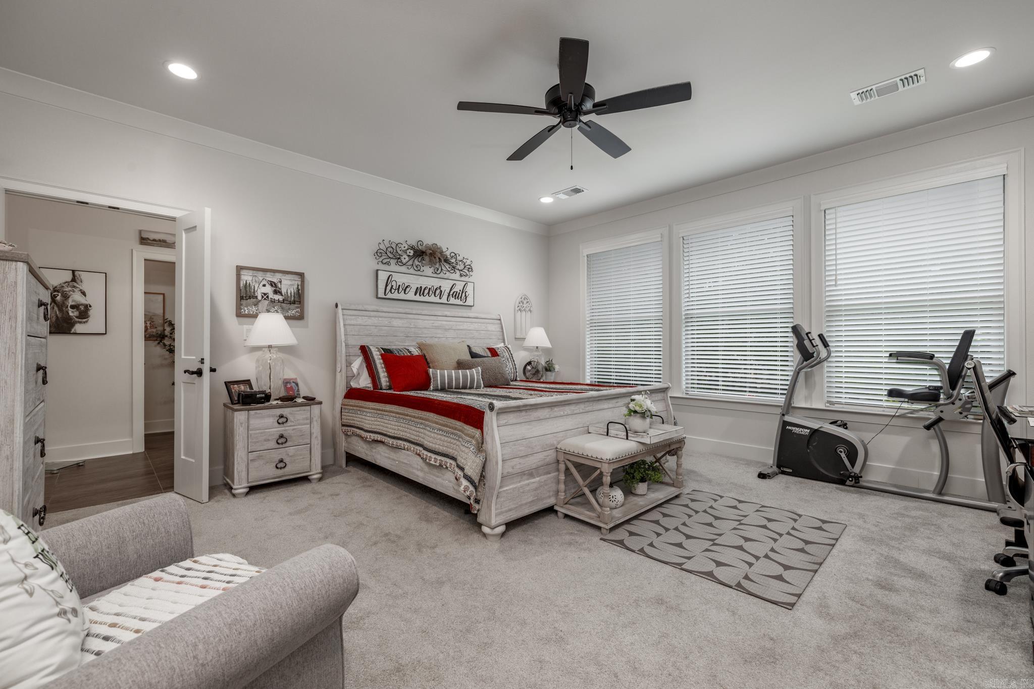 PACIFICA VILLAS - Residential