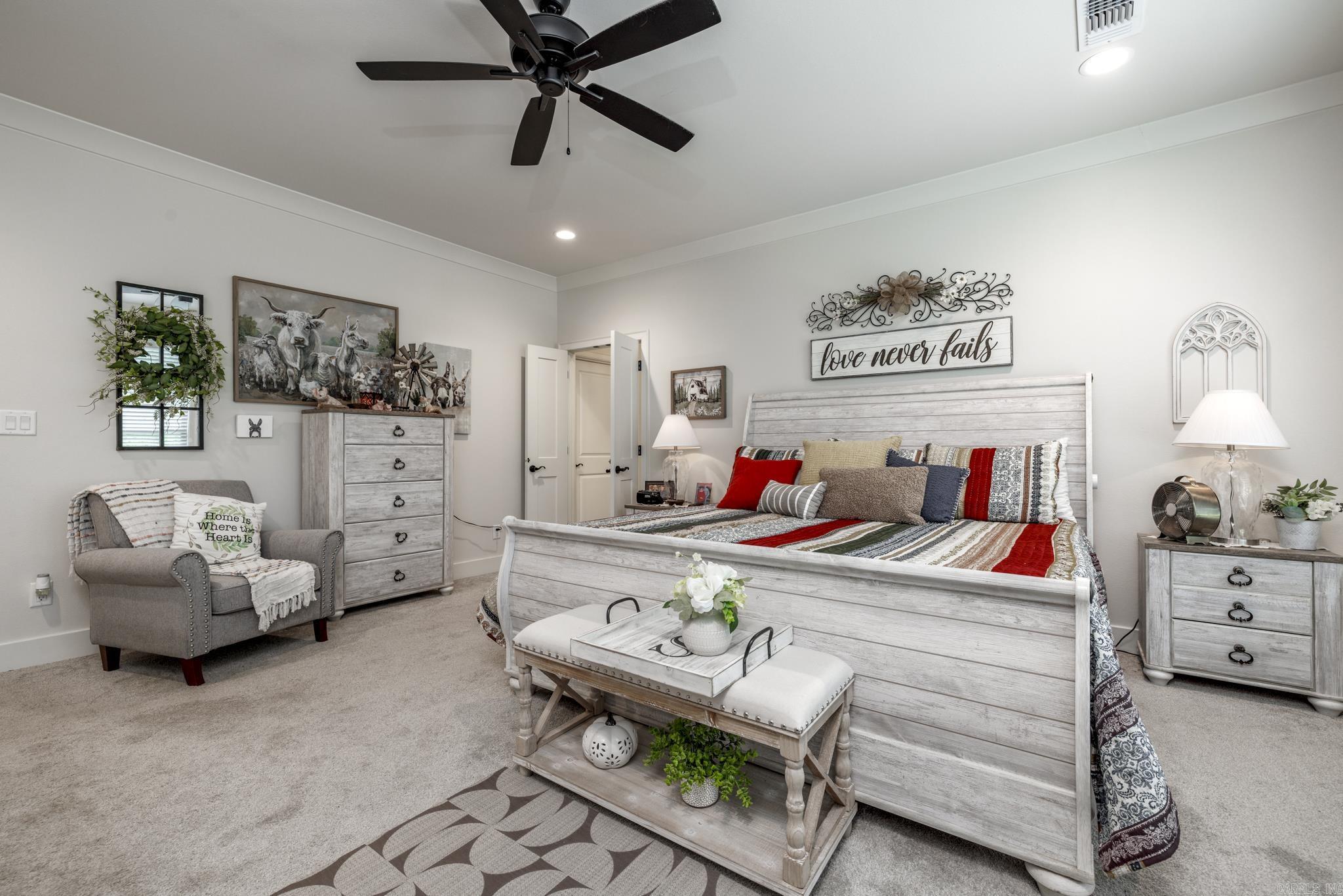 PACIFICA VILLAS - Residential