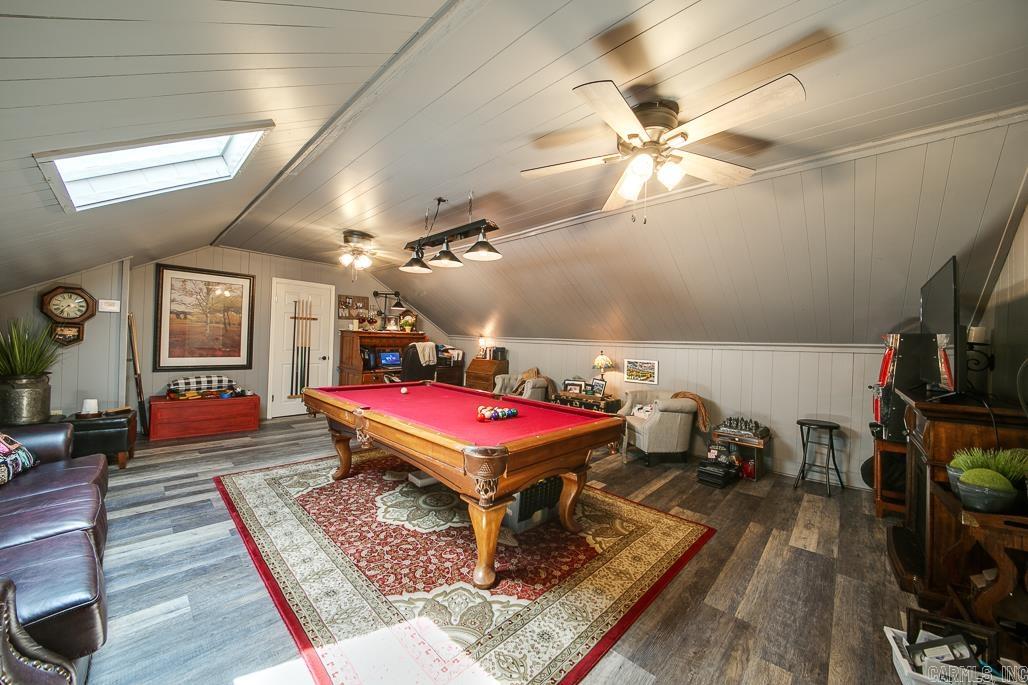 GLADEWOOD HEIGHTS - Residential