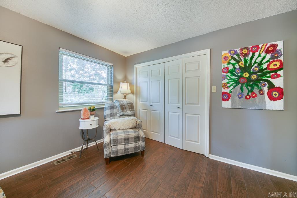 GLADEWOOD HEIGHTS - Residential