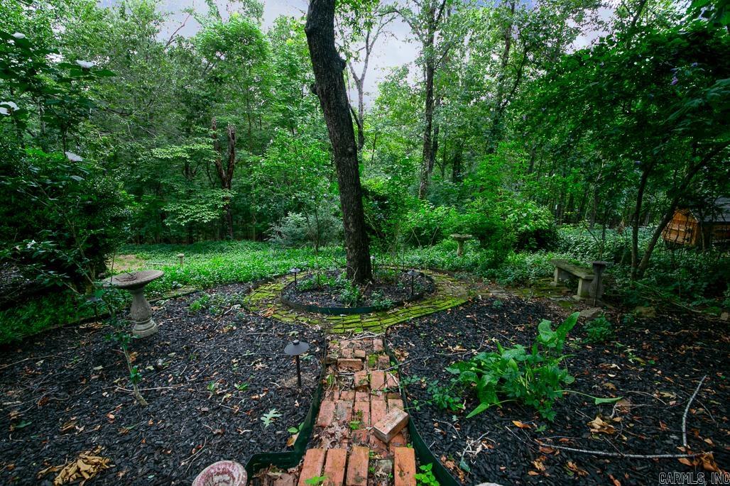 GLADEWOOD HEIGHTS - Residential