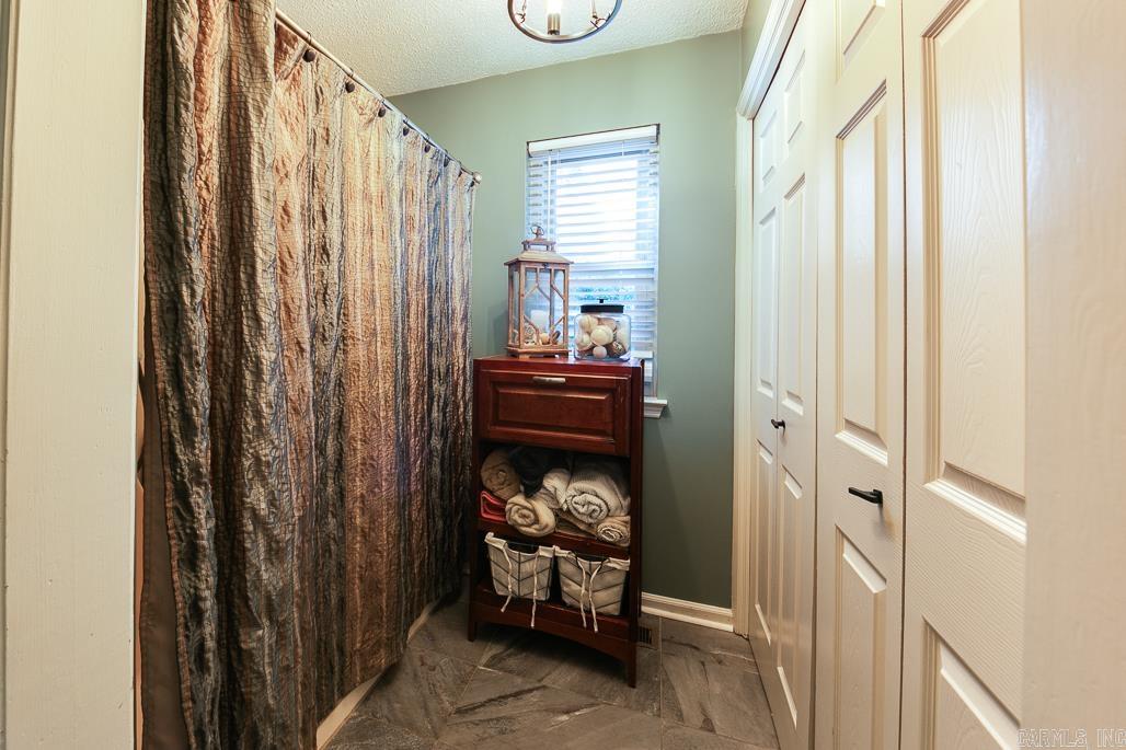 GLADEWOOD HEIGHTS - Residential