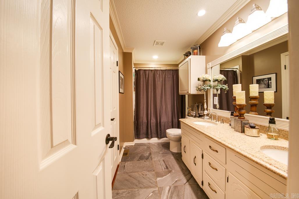 GLADEWOOD HEIGHTS - Residential