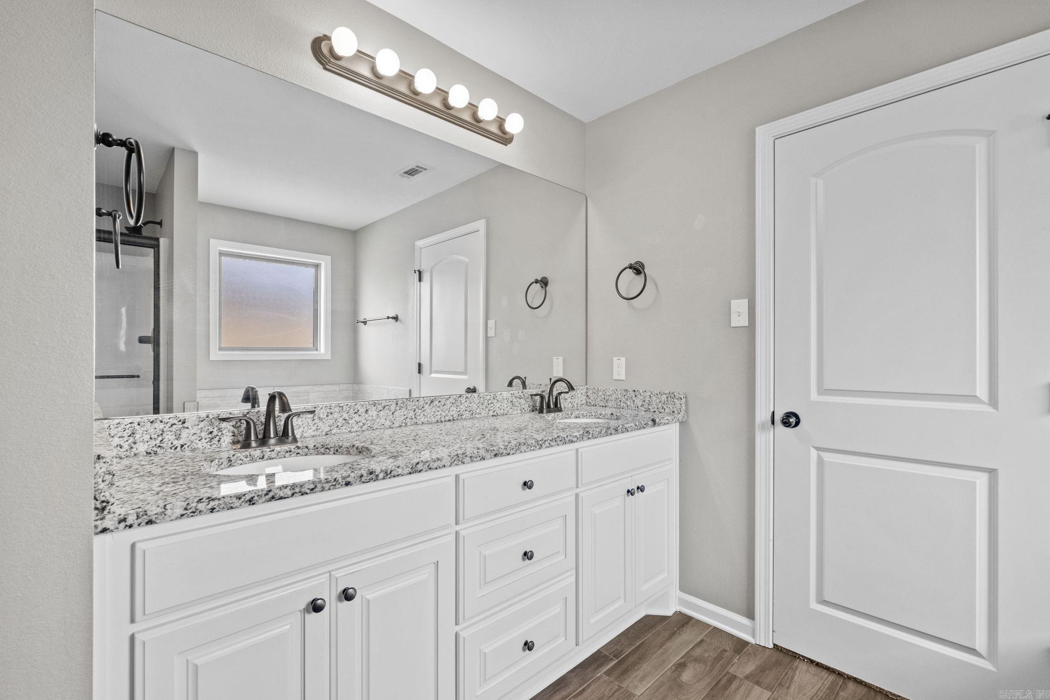 MILLERS GLENN - Residential