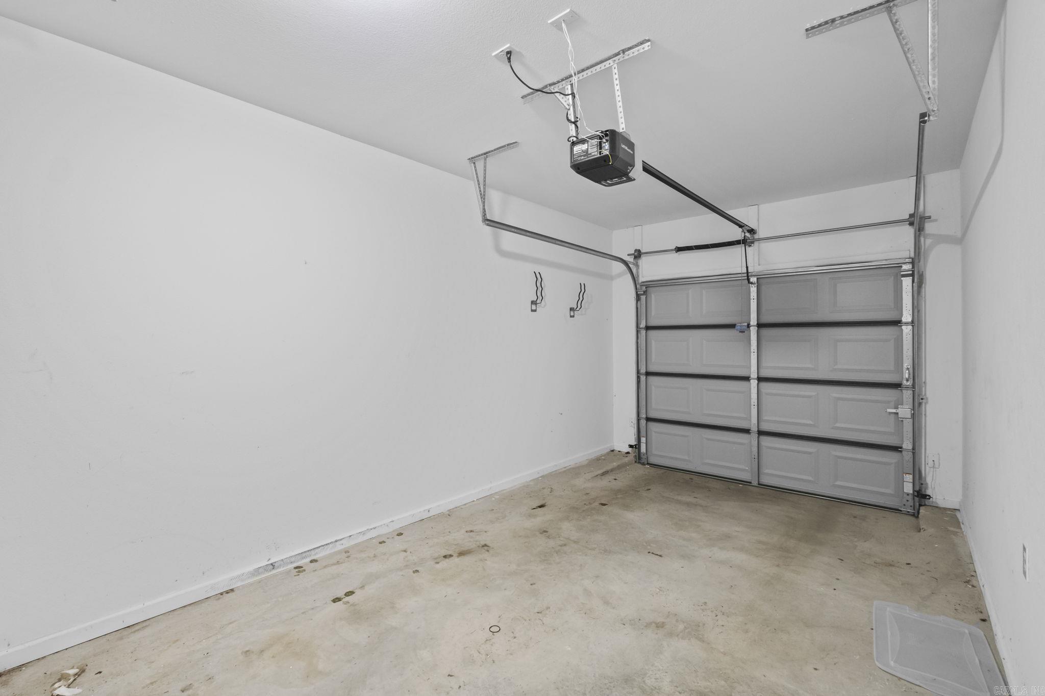 MILLERS GLENN - Residential