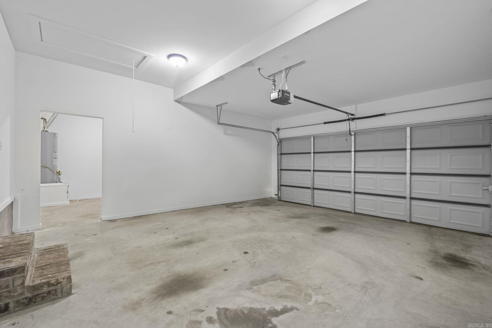 MILLERS GLENN - Residential