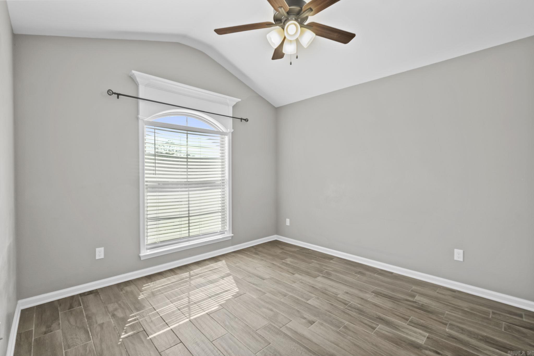 MILLERS GLENN - Residential