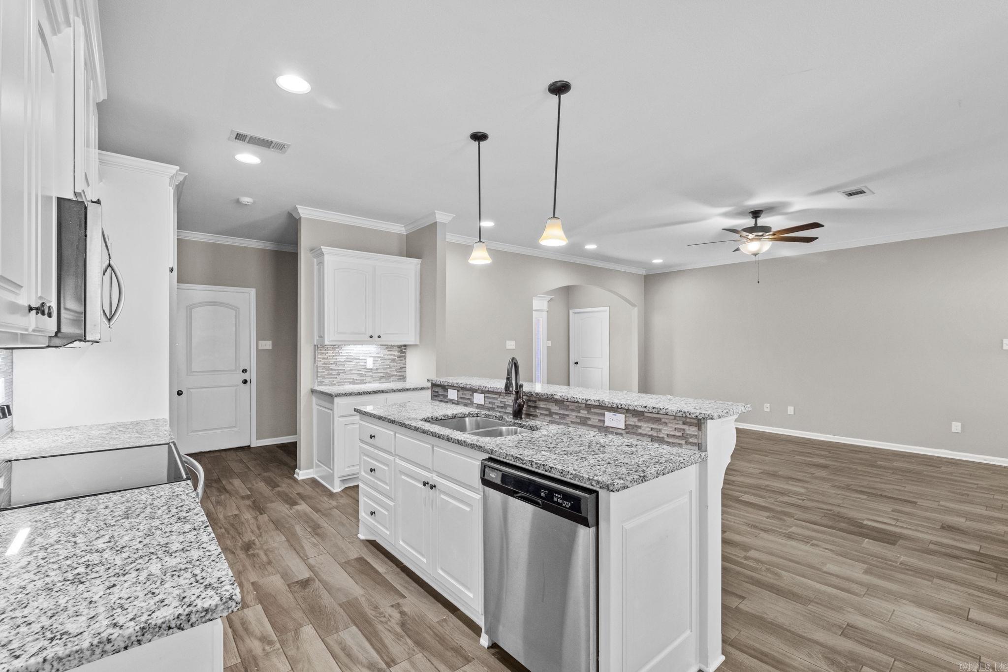 MILLERS GLENN - Residential