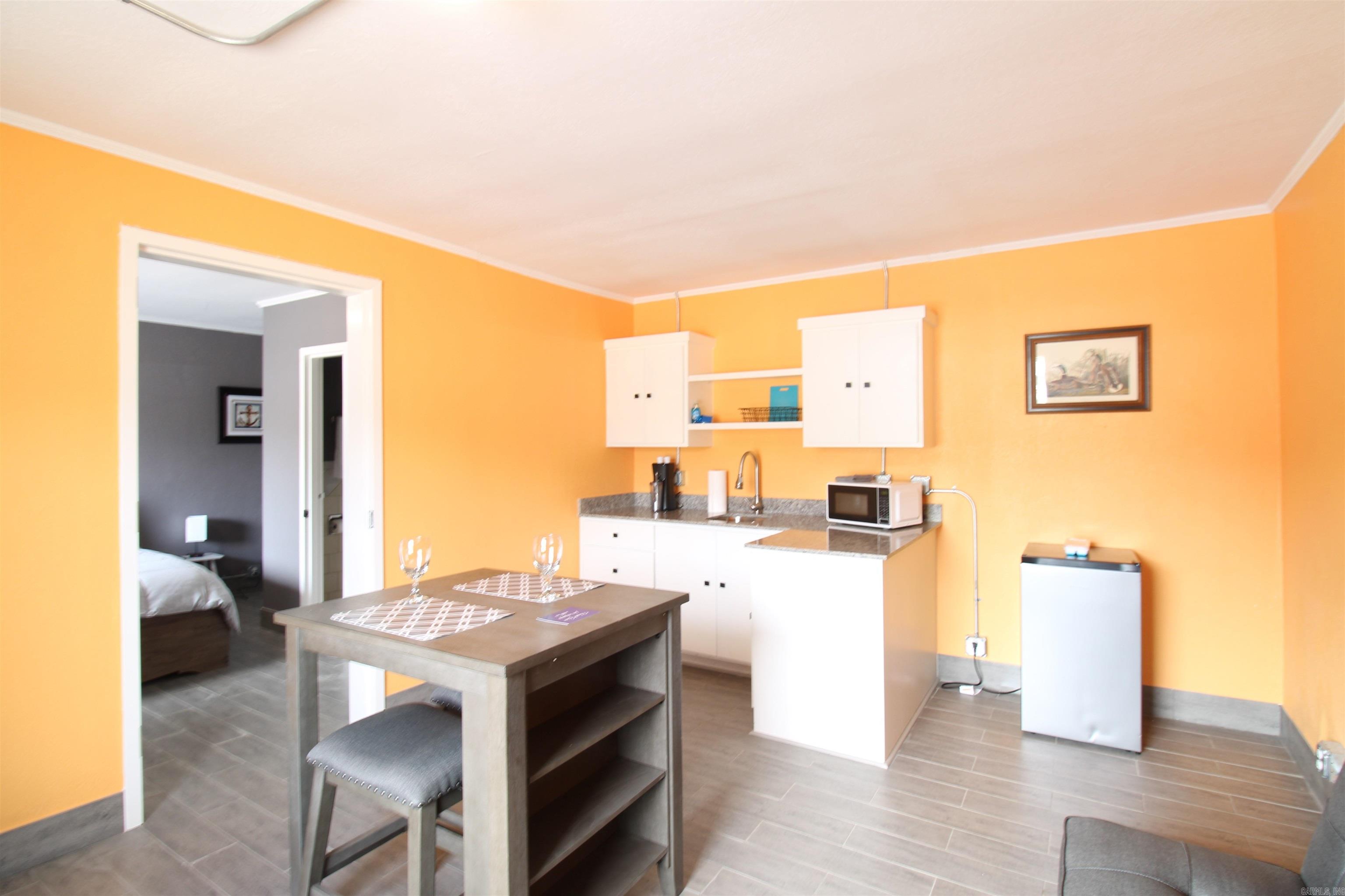 Morrison & Belding - Residential Lease