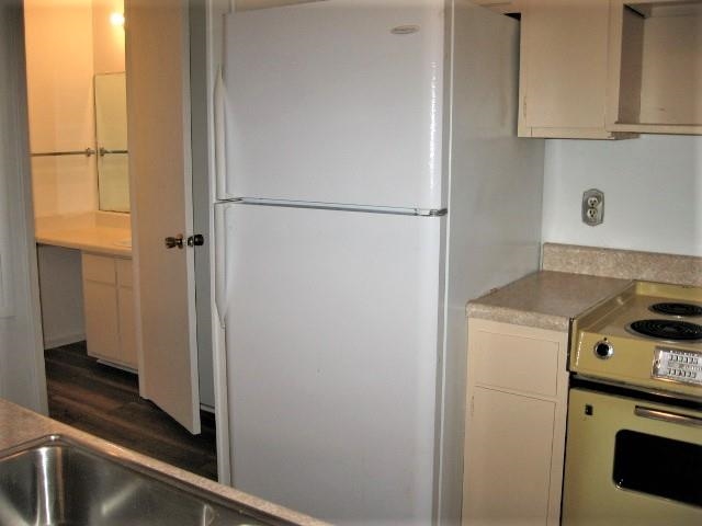 Chelsea Heights Condo - Residential Lease