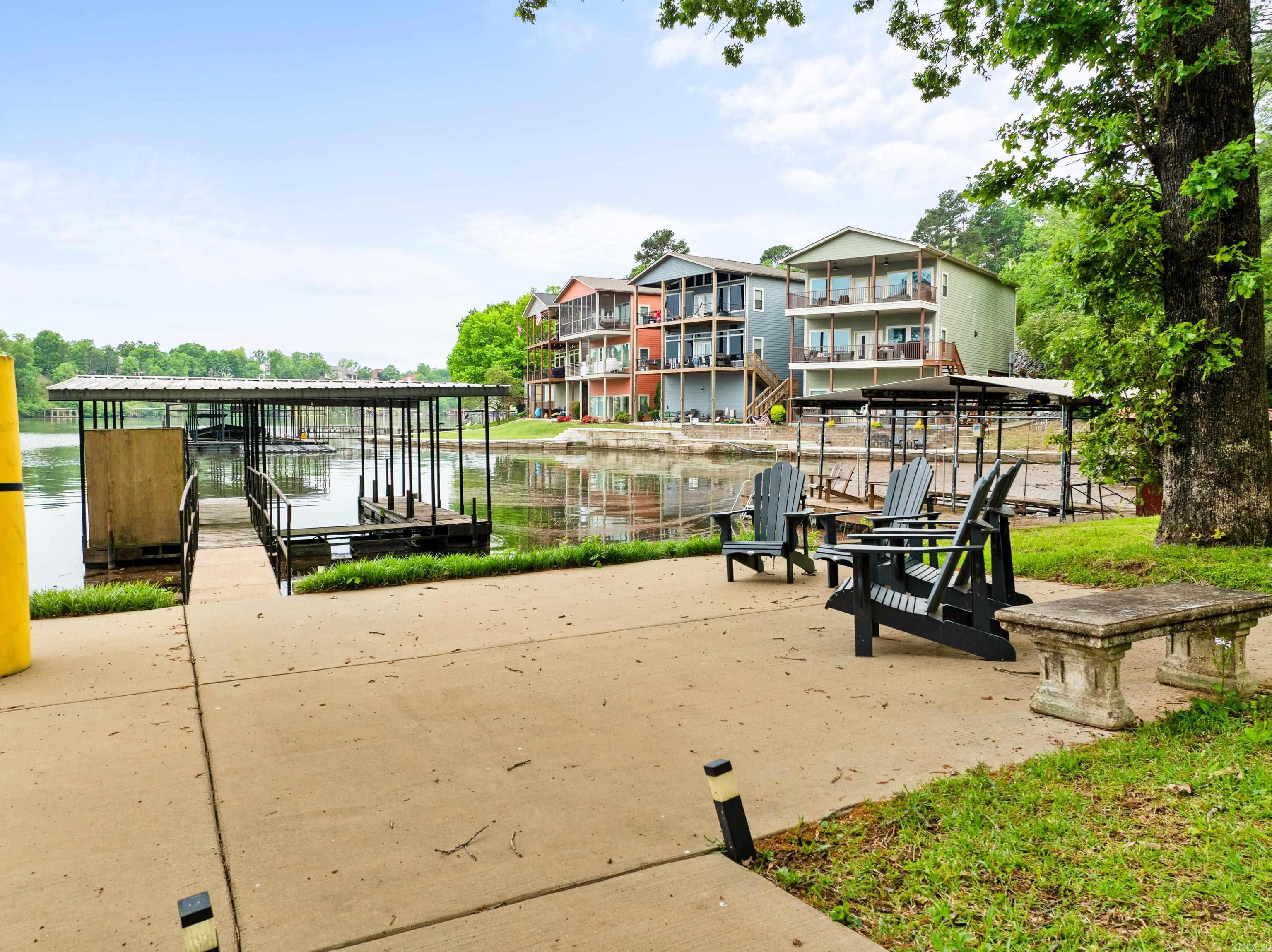 BEACH HAVEN - Residential