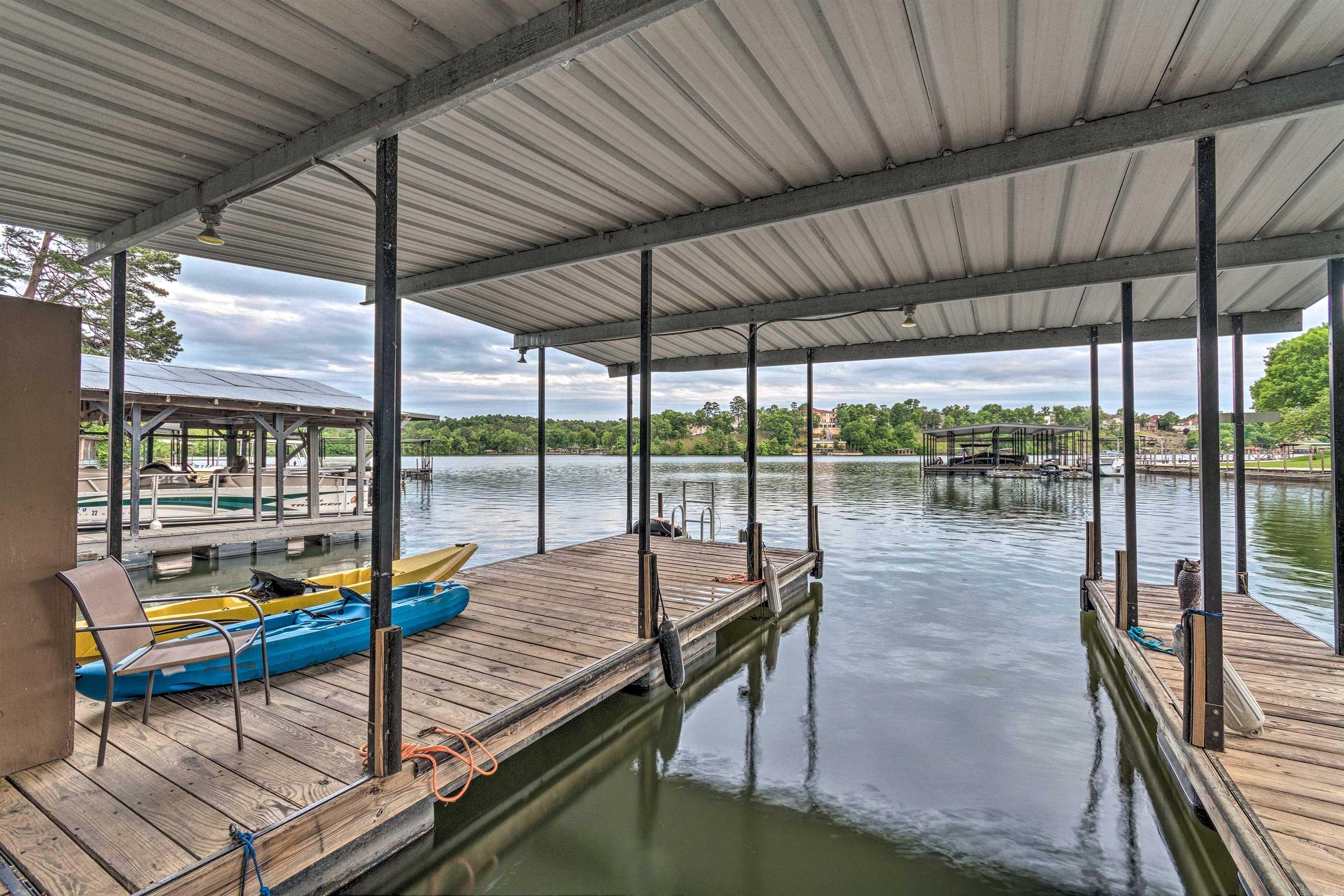 BEACH HAVEN - Residential