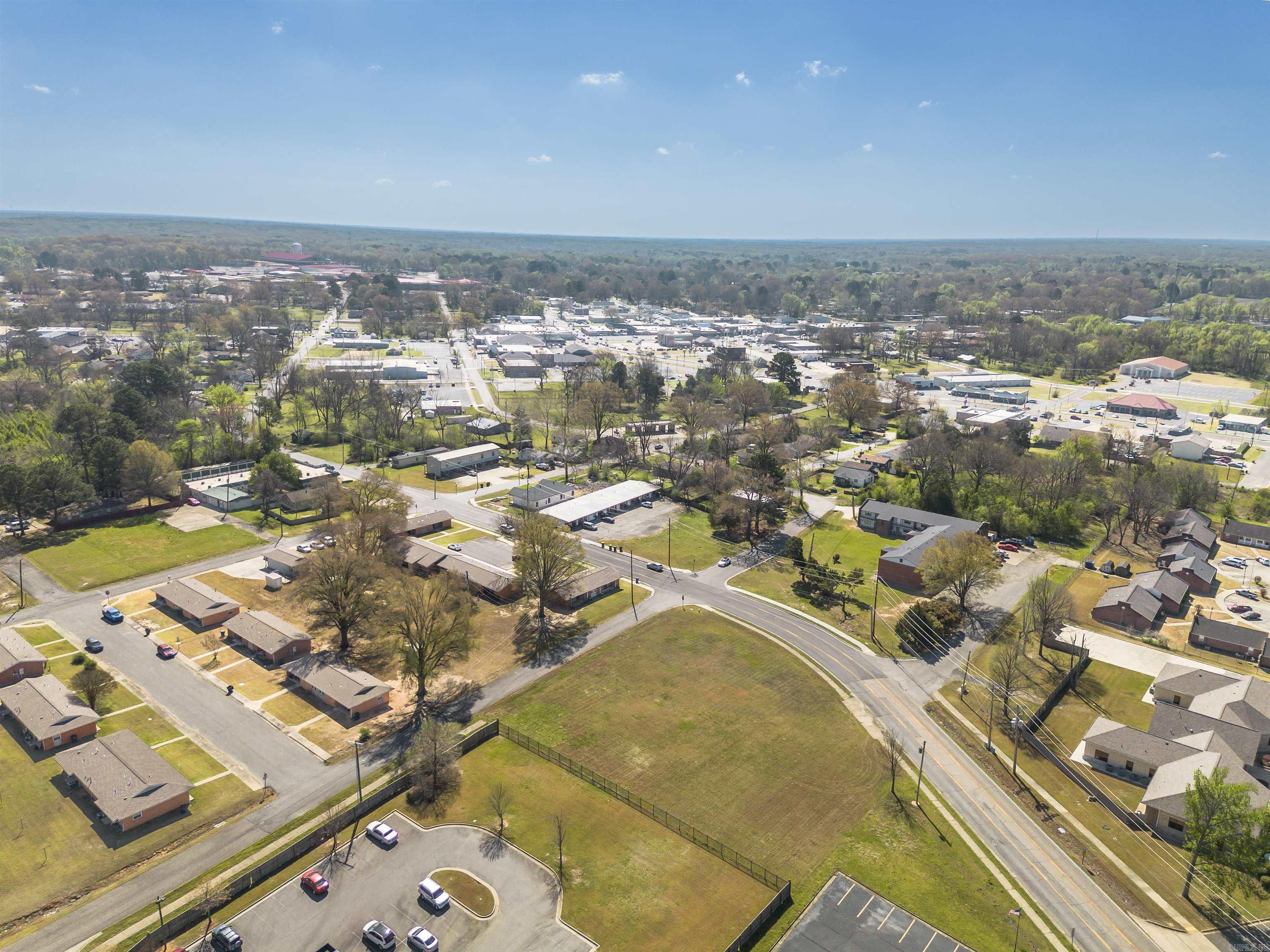 Cabot City Area - Commercial Sale