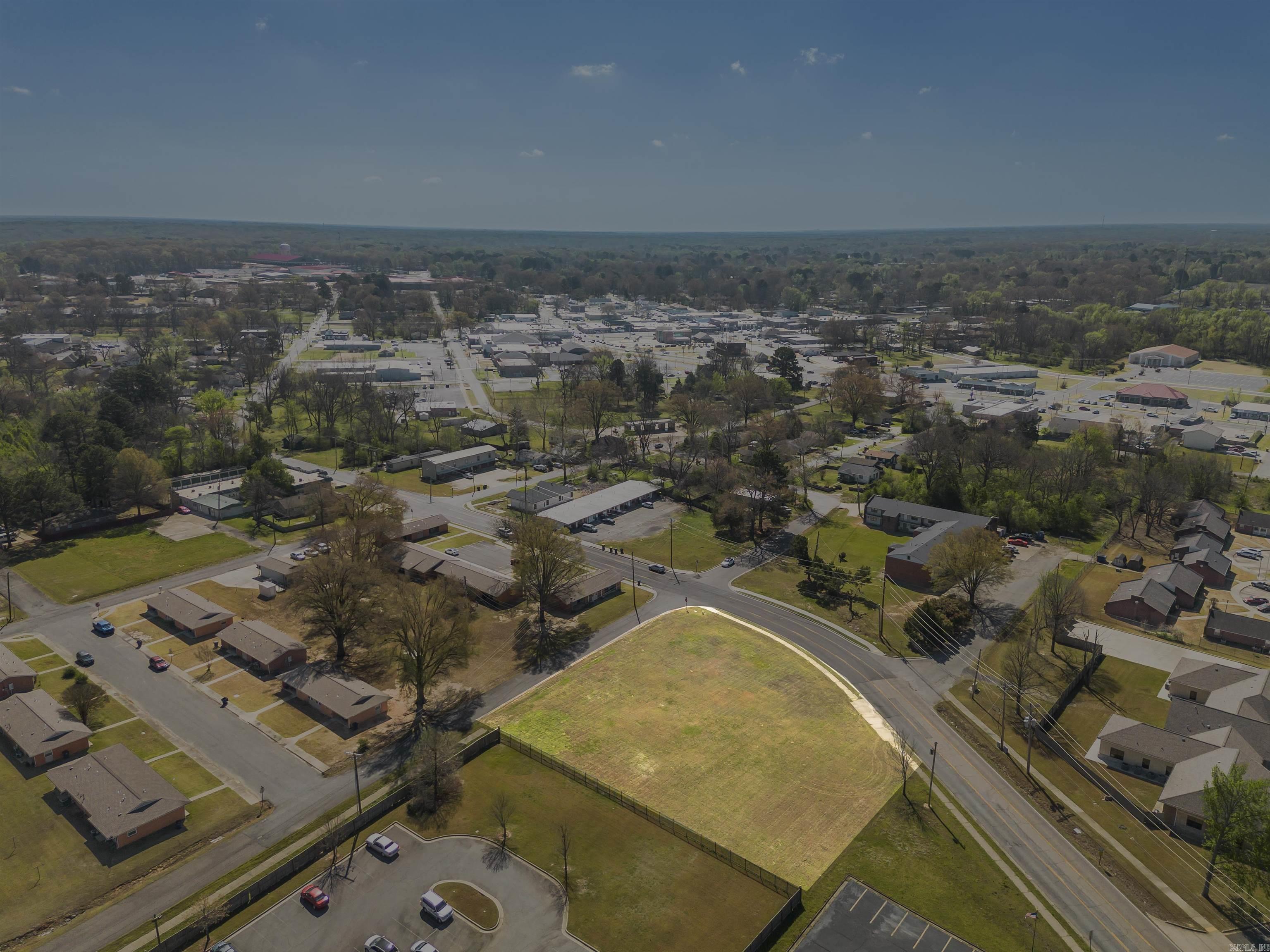 Cabot City Area - Commercial Sale