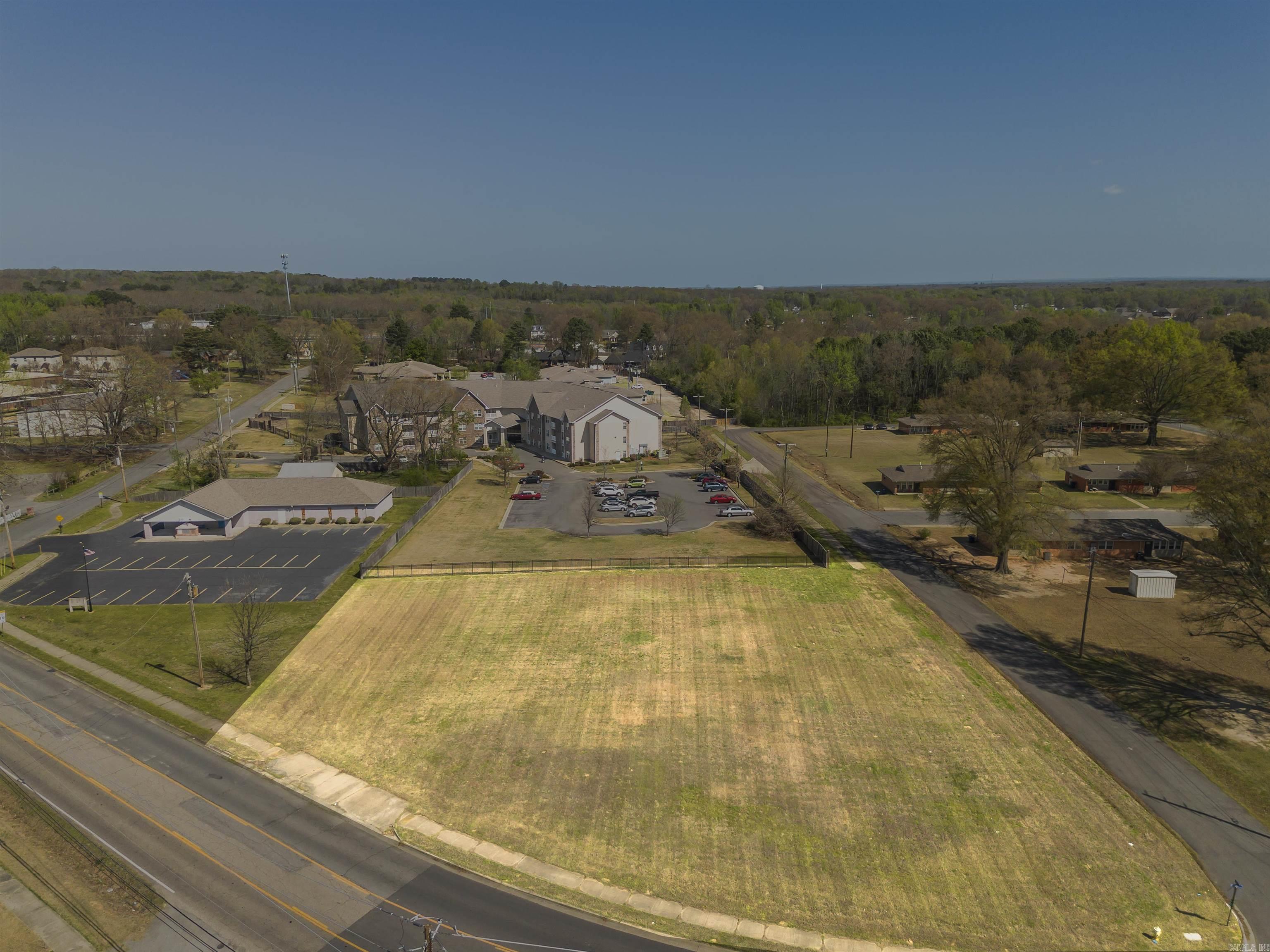 Cabot City Area - Commercial Sale