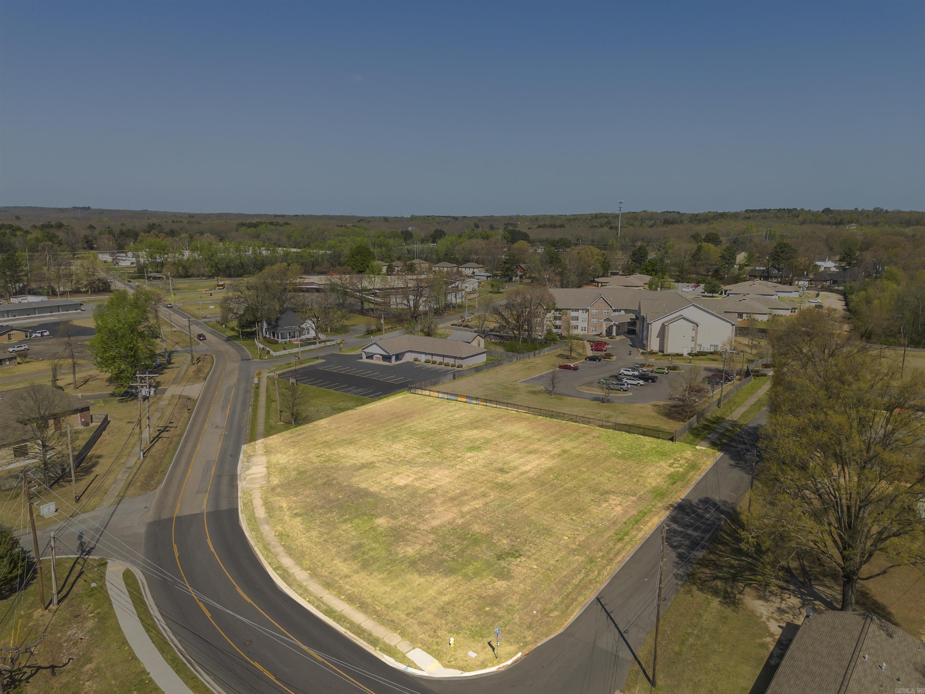 Cabot City Area - Commercial Sale