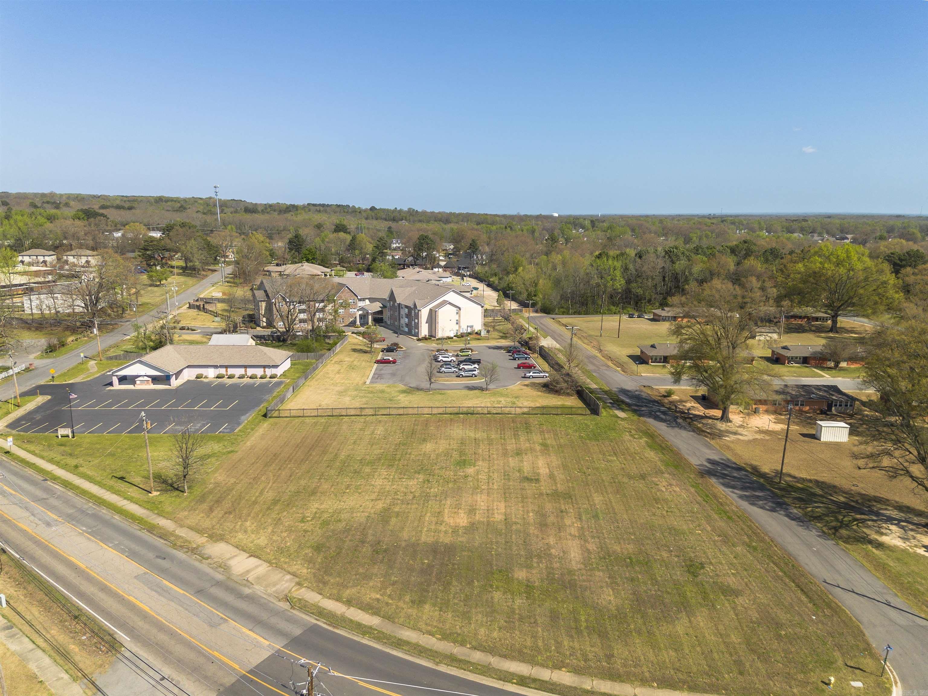 Cabot City Area - Commercial Sale