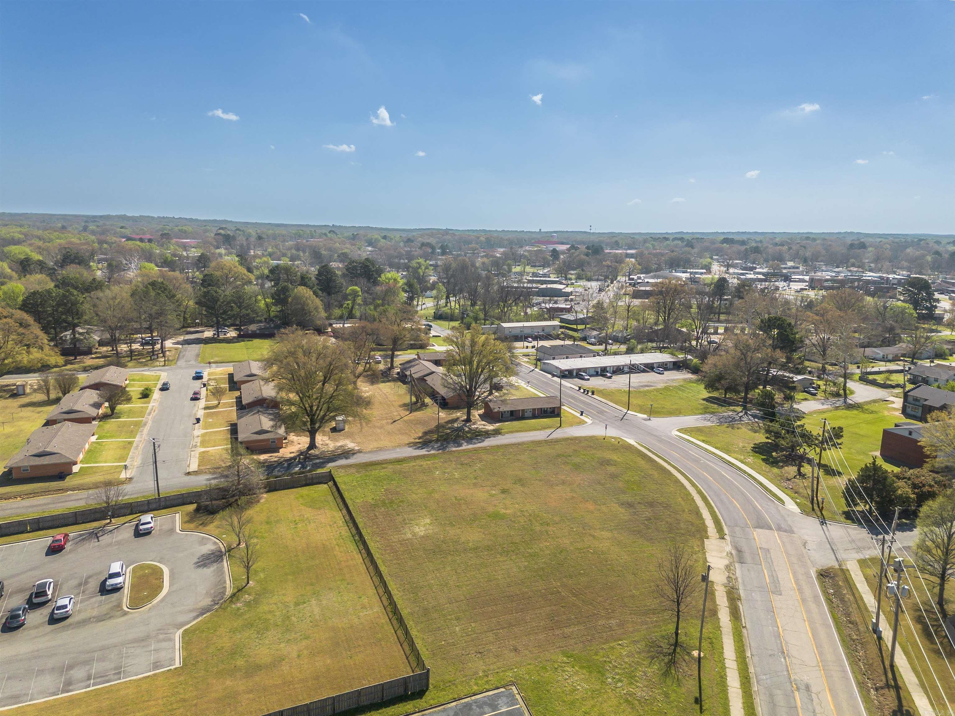 Cabot City Area - Commercial Sale