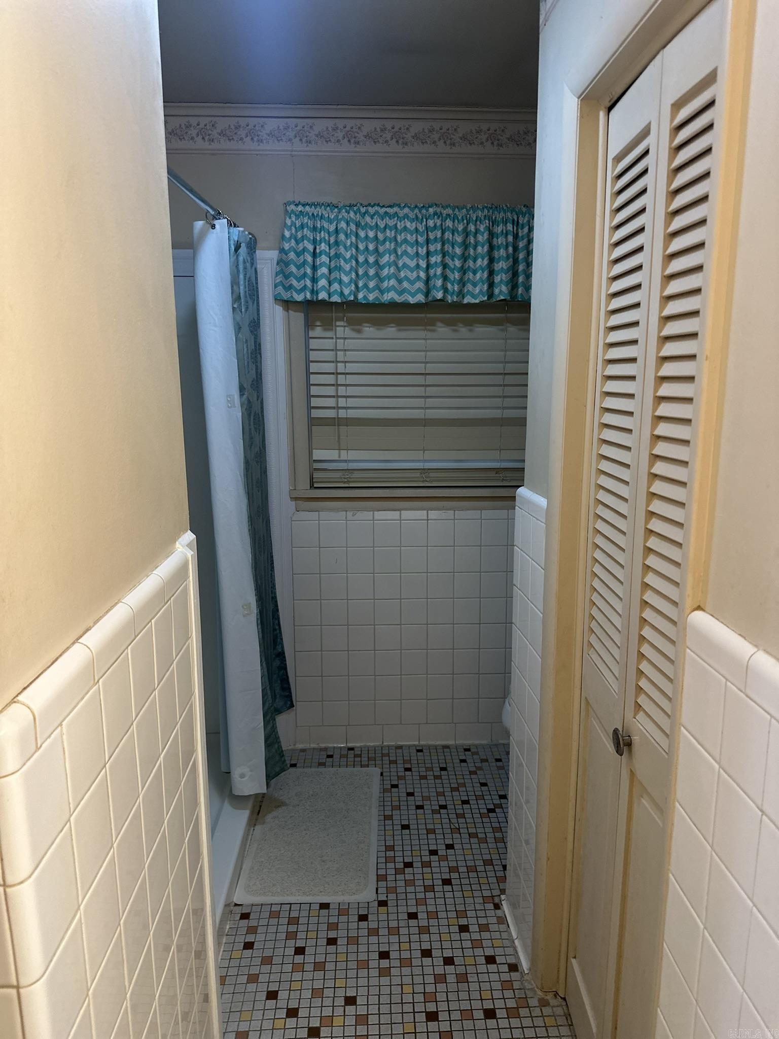 HOLT ADDN - Residential