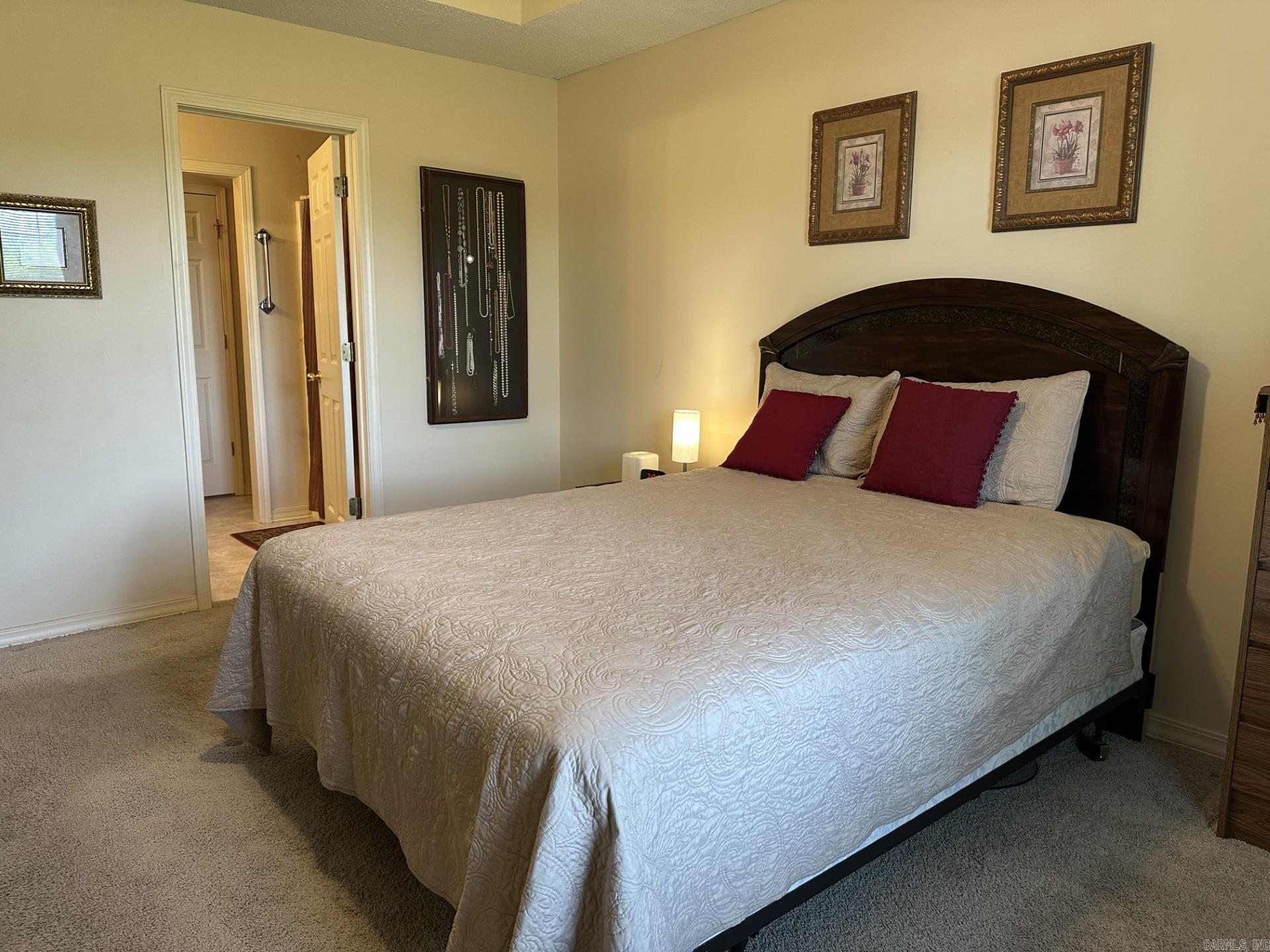 INDIAN MEADOWS - Residential