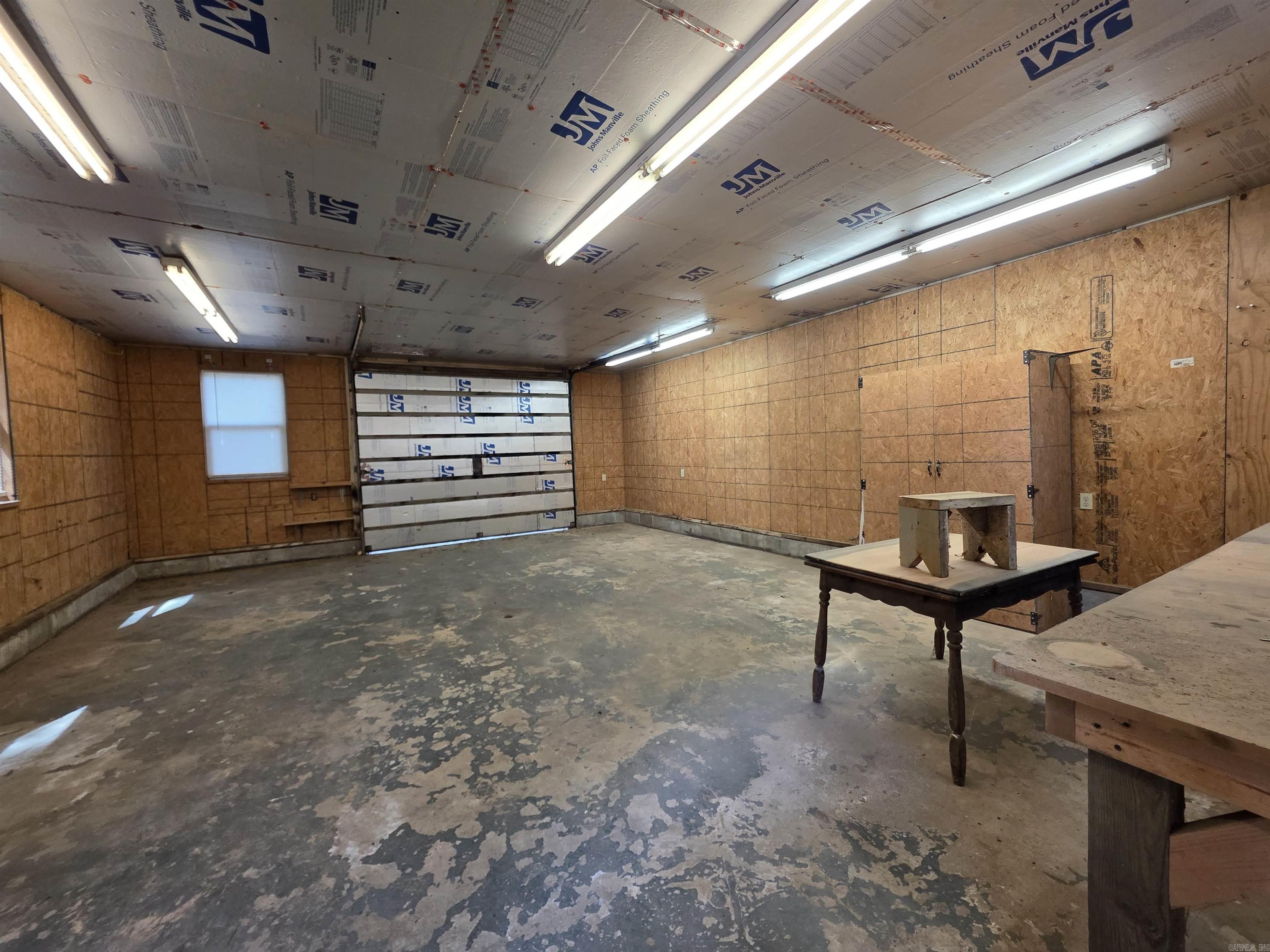 CLOYES & EMDE ADDN - Residential