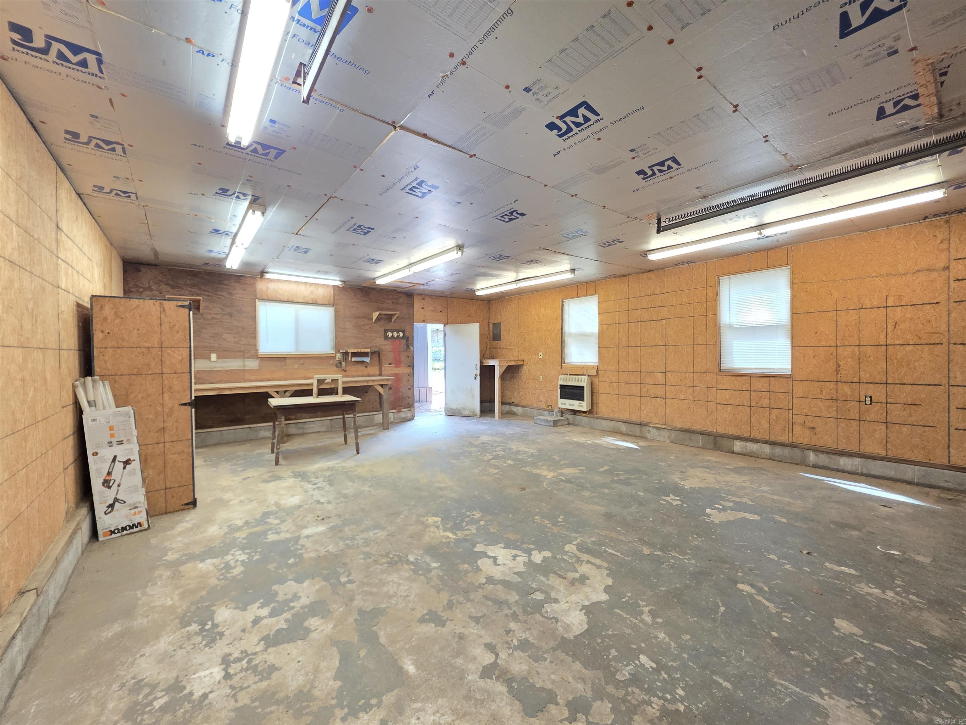 CLOYES & EMDE ADDN - Residential