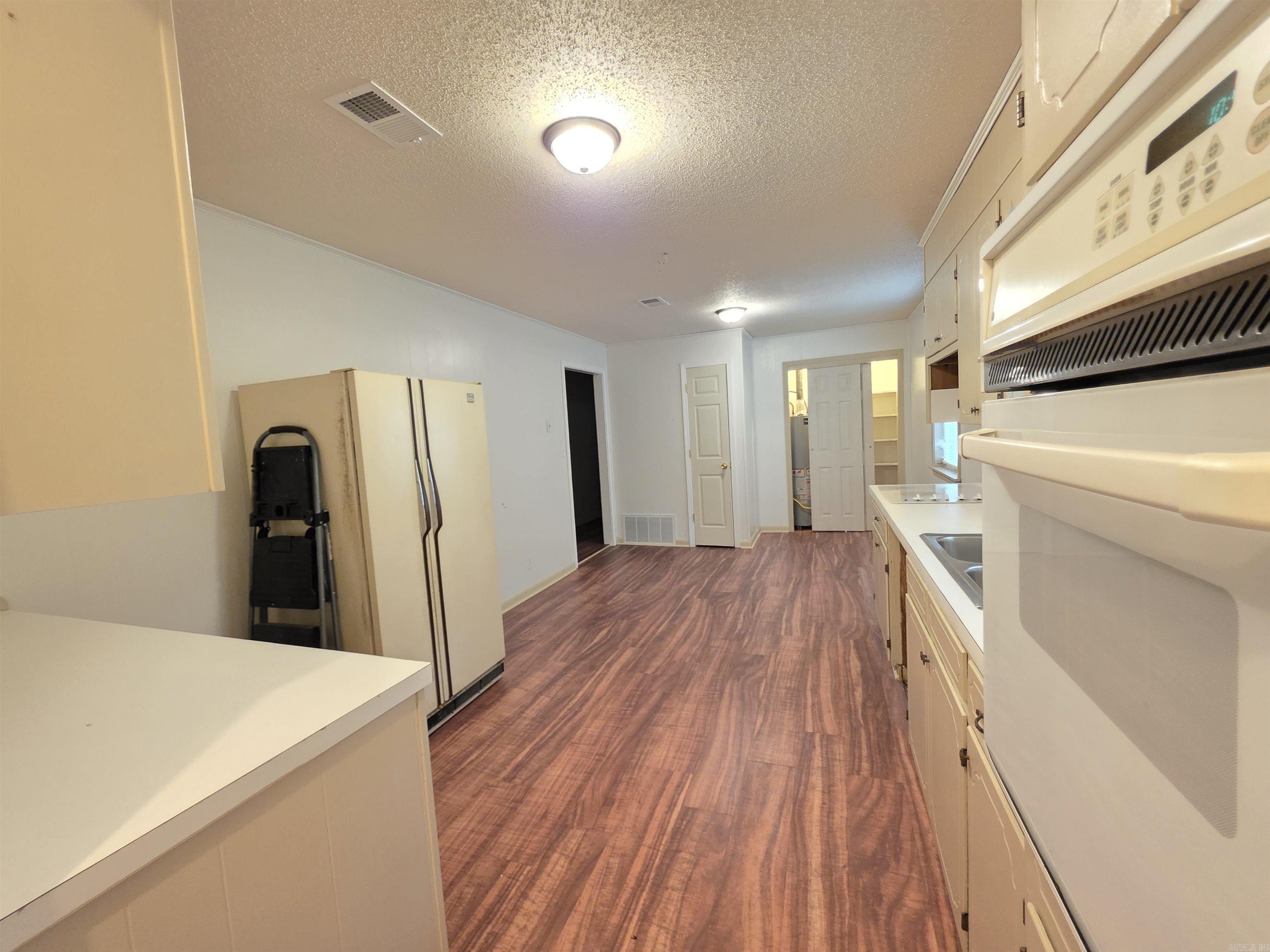 CLOYES & EMDE ADDN - Residential