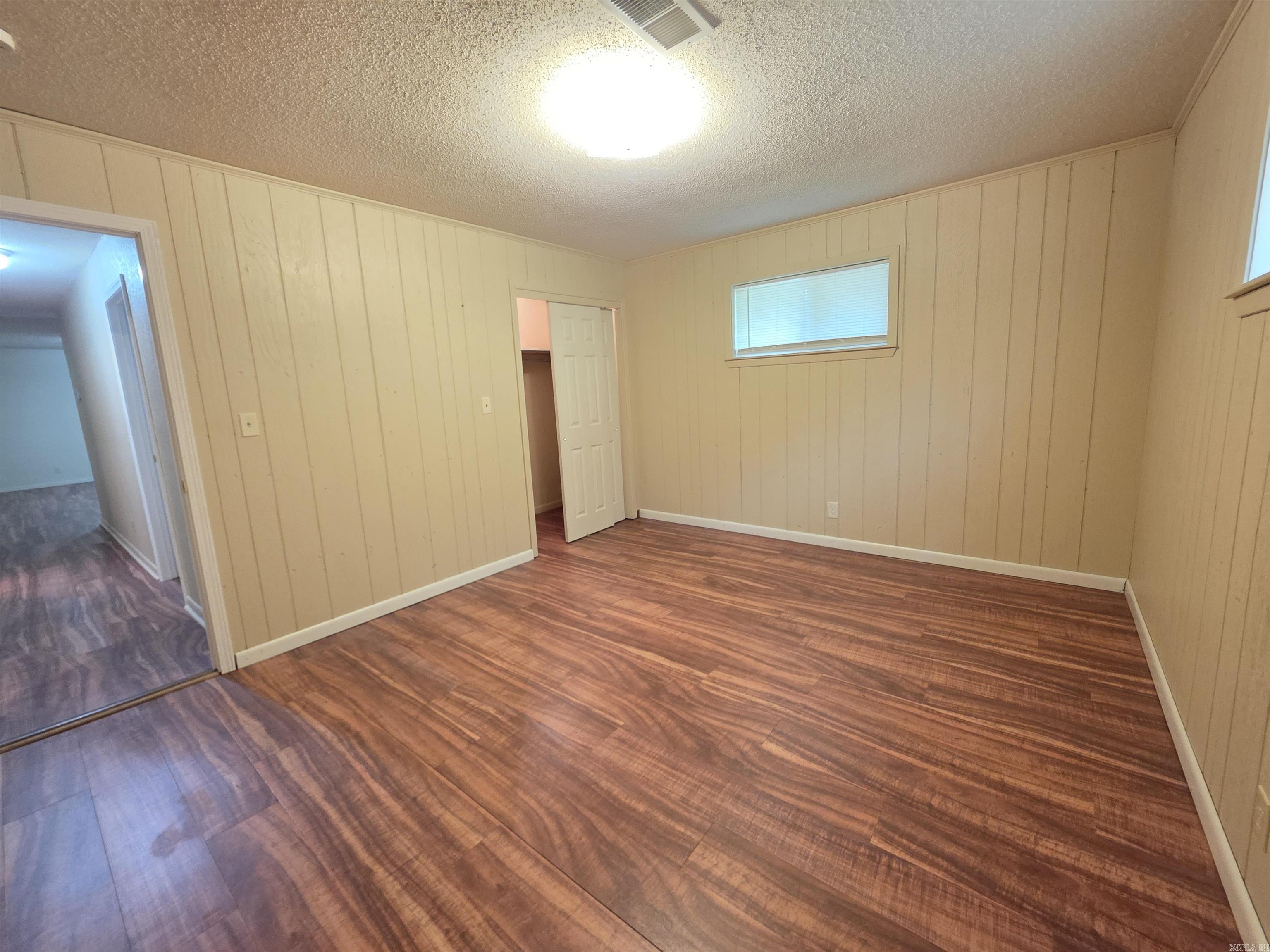 CLOYES & EMDE ADDN - Residential