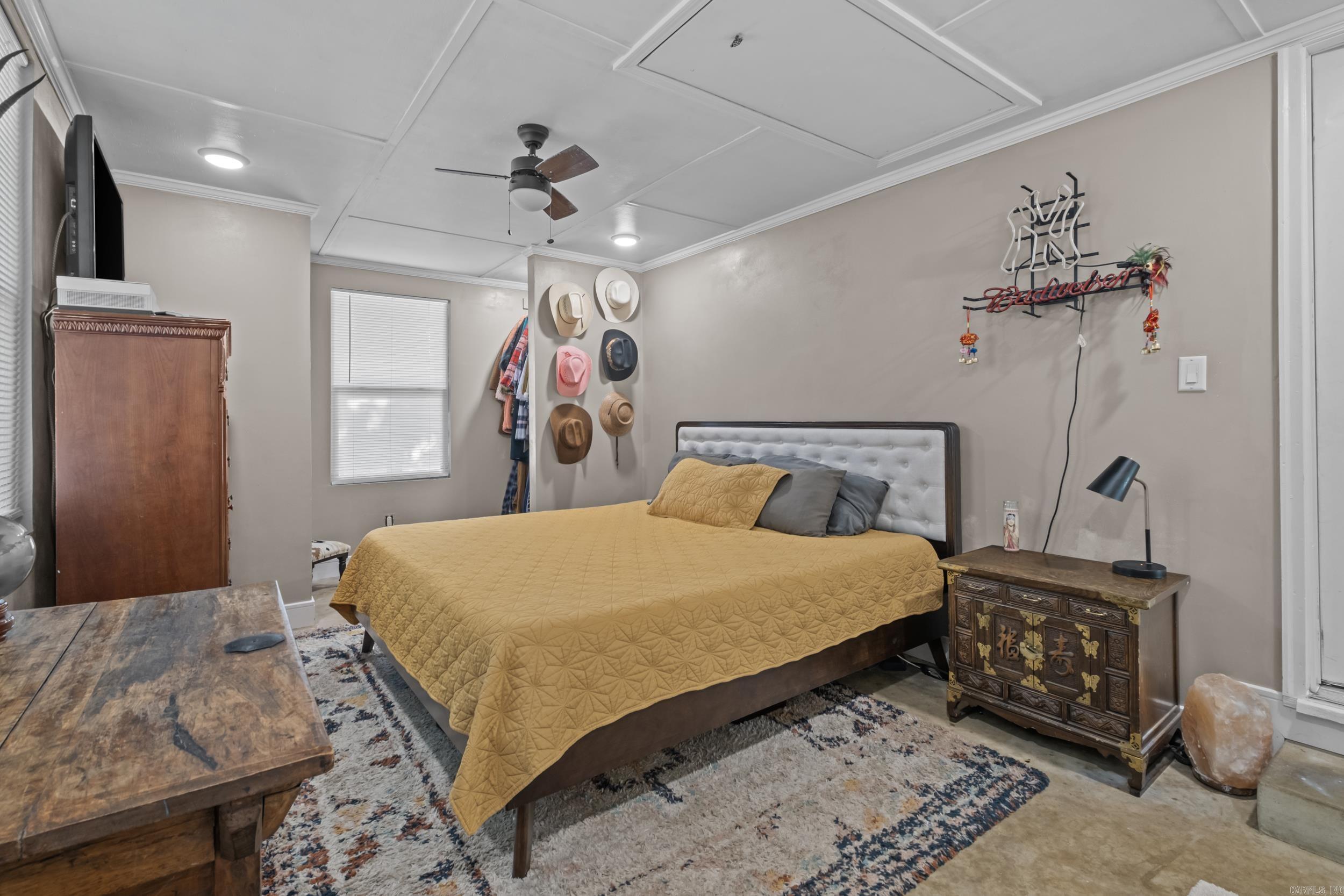 GLENOAKS - Residential