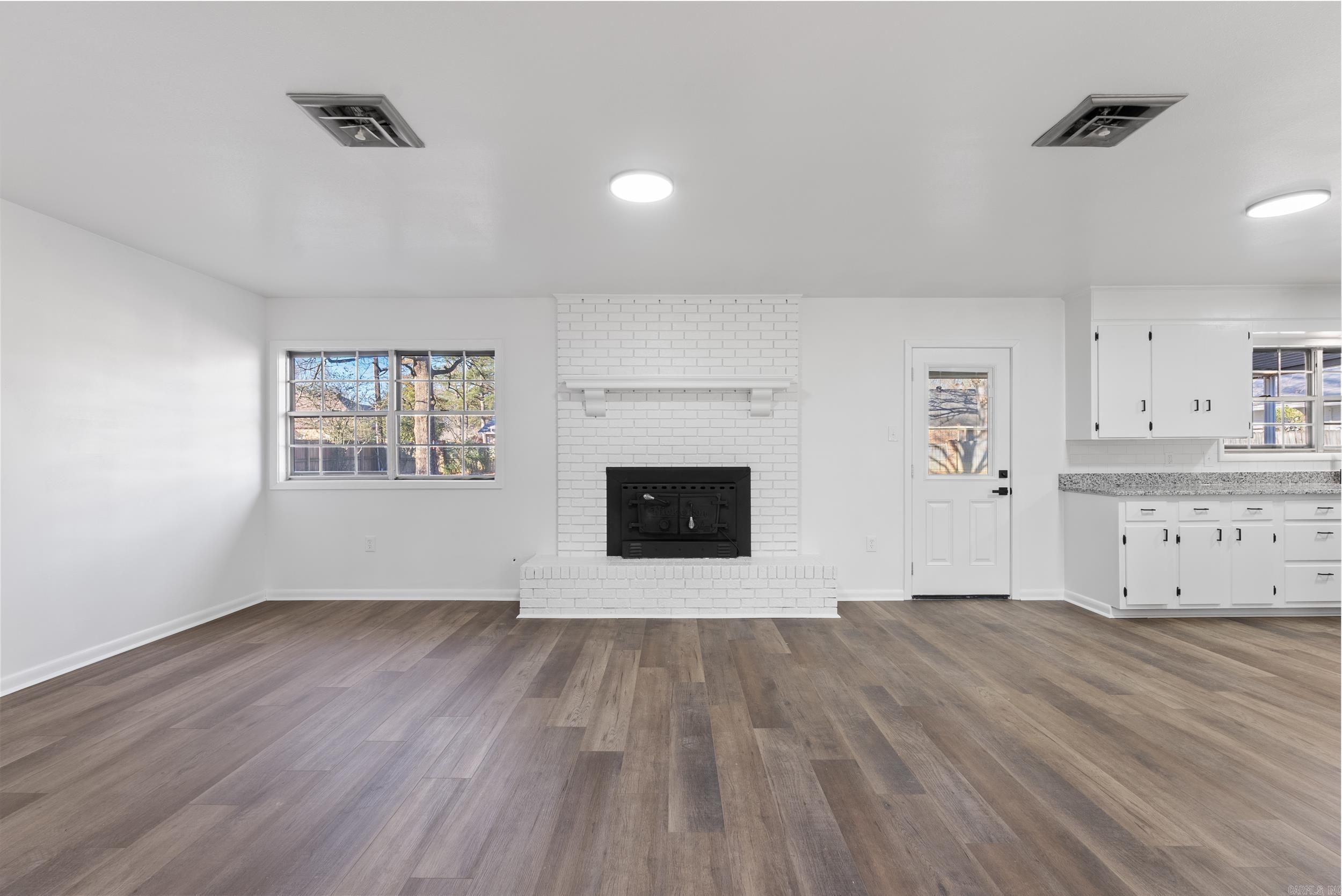 OAK FORREST - Residential