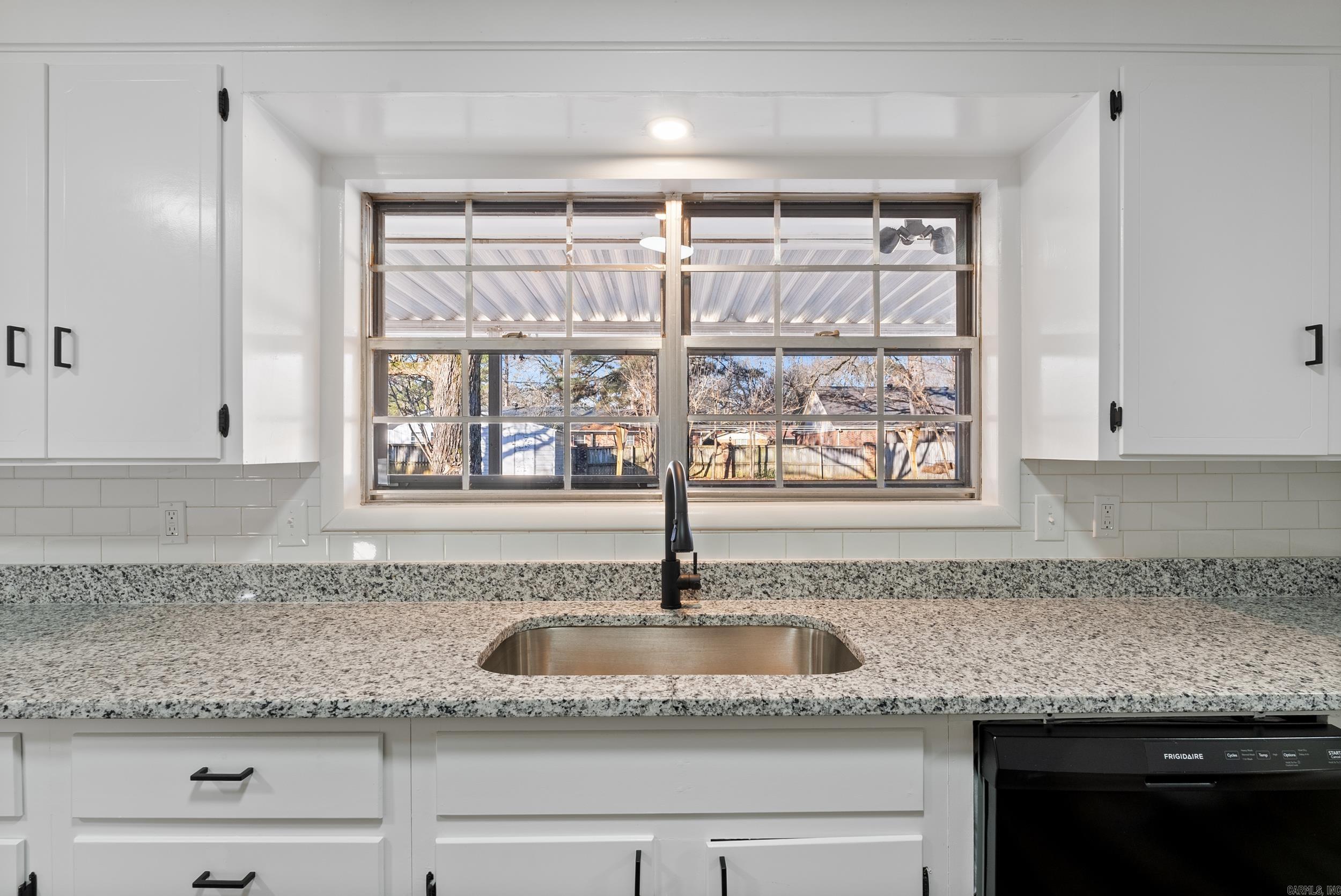 OAK FORREST - Residential