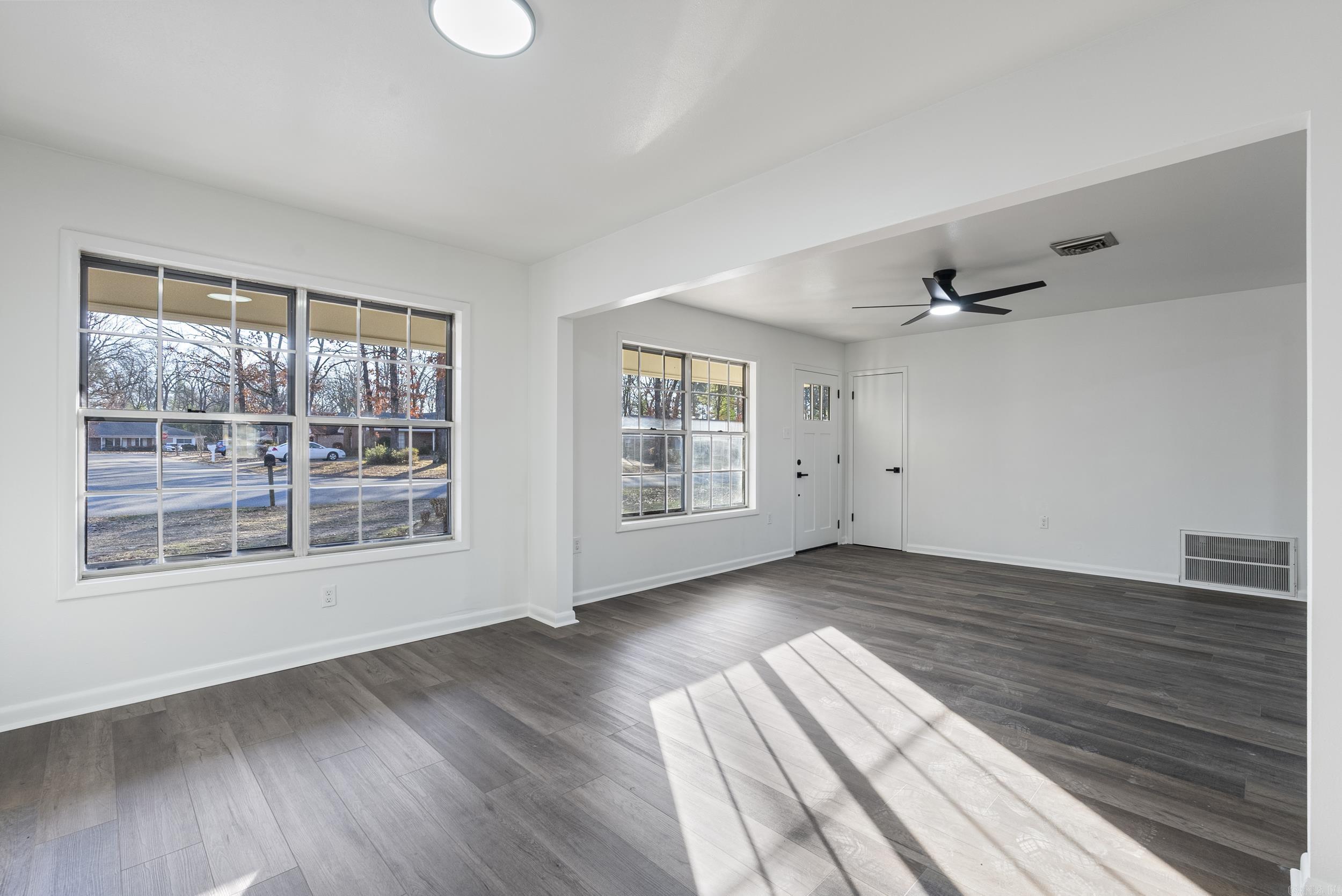 OAK FORREST - Residential