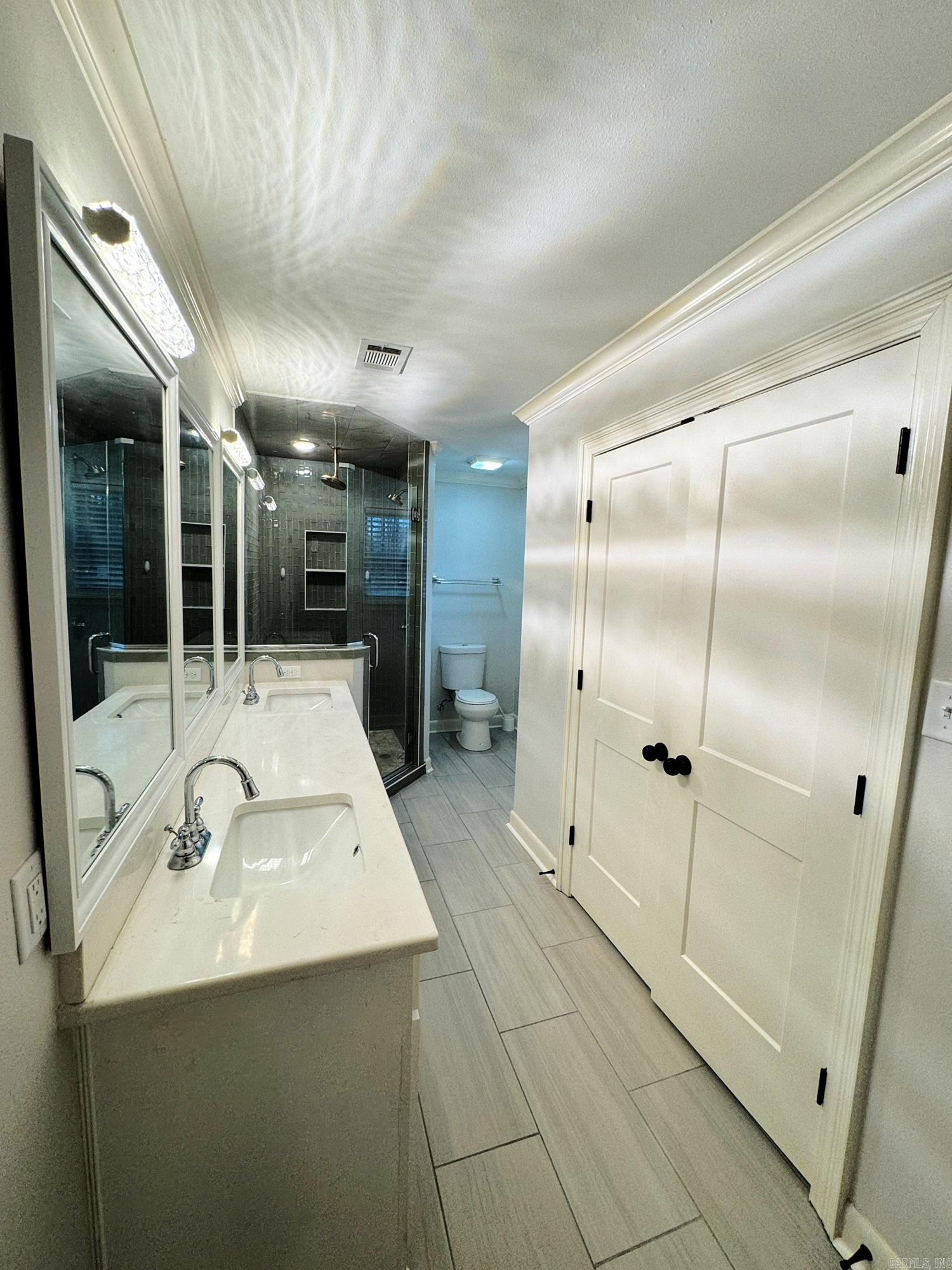 Sara Lynn - Residential