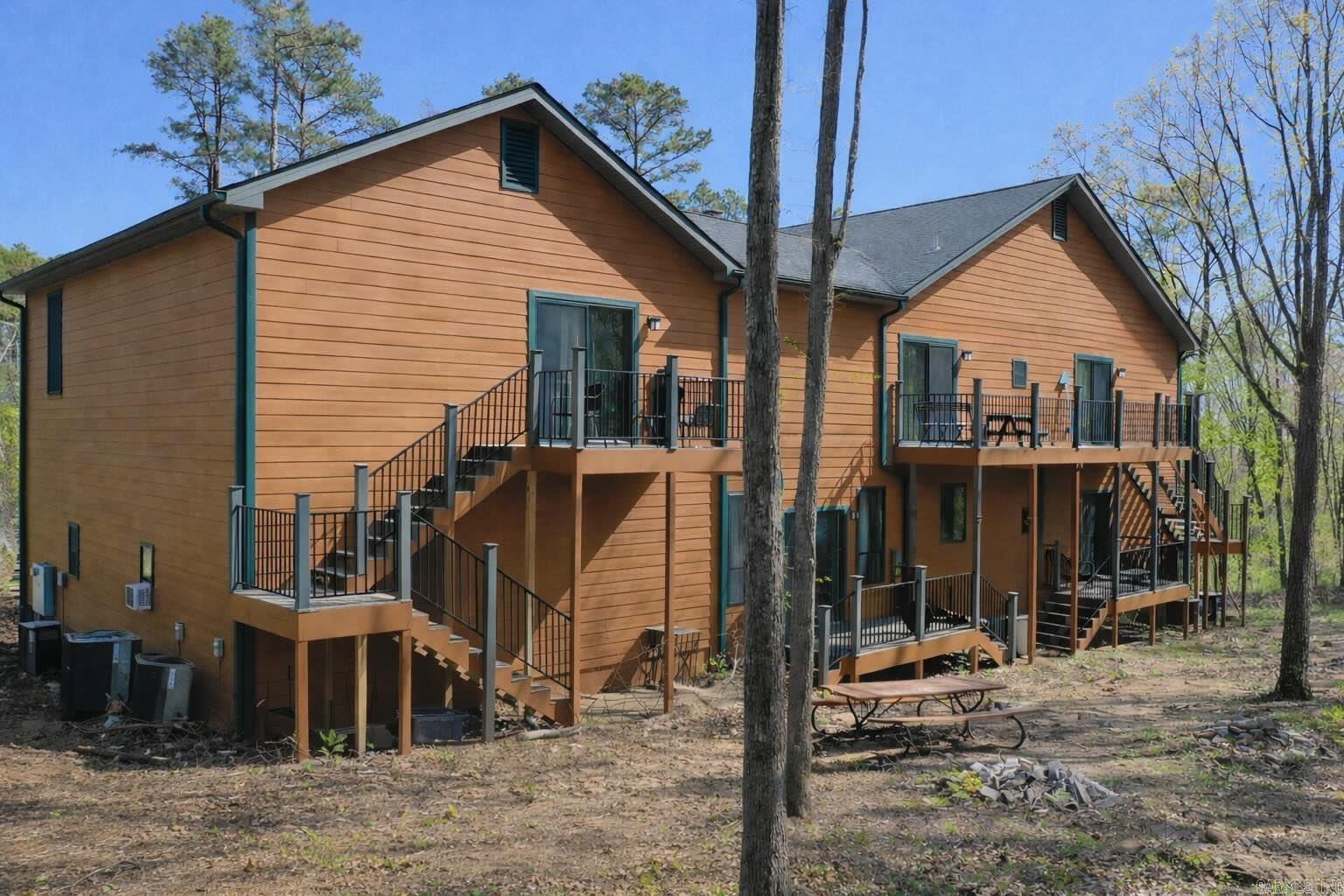 INDIAN HILLS - Residential