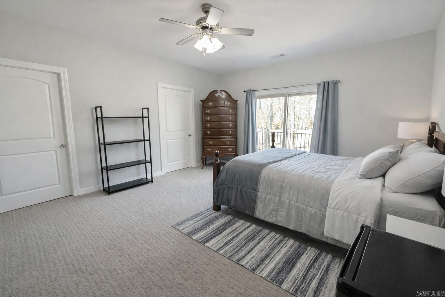 INDIAN HILLS - Residential