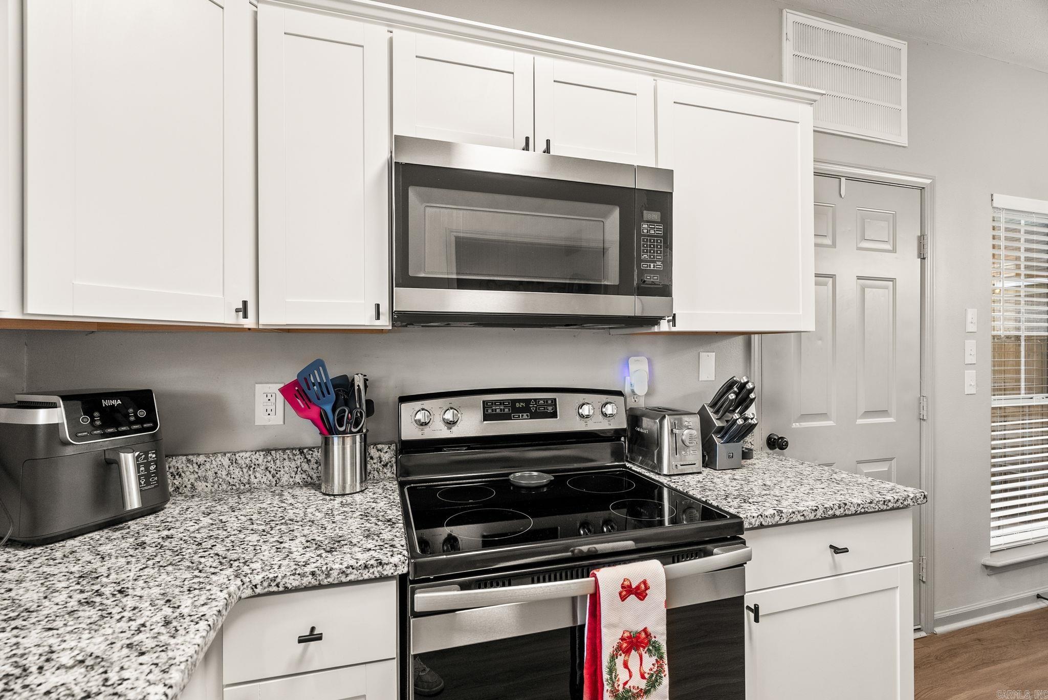 THE FALLS P.U.D. - Residential