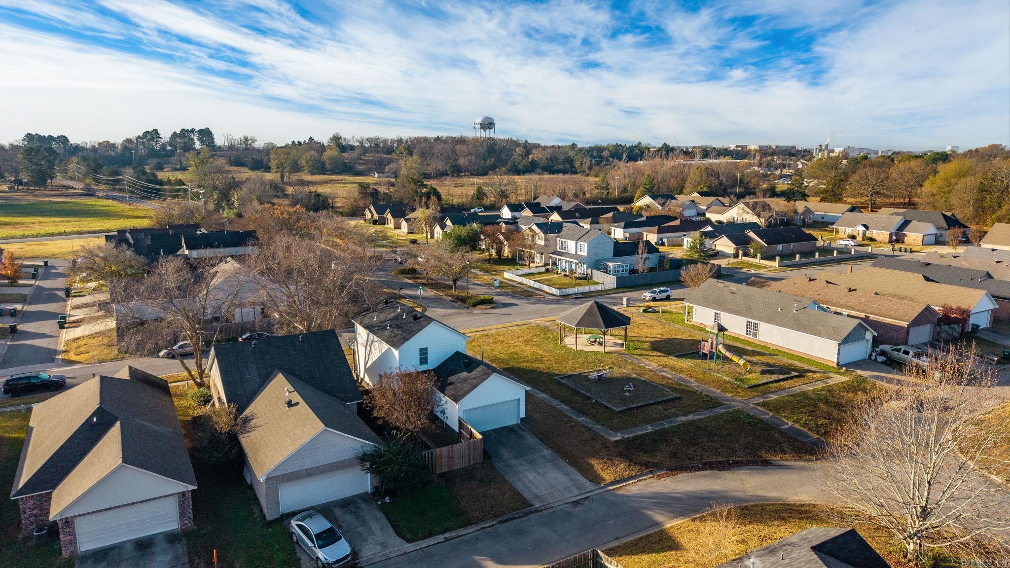 THE FALLS P.U.D. - Residential