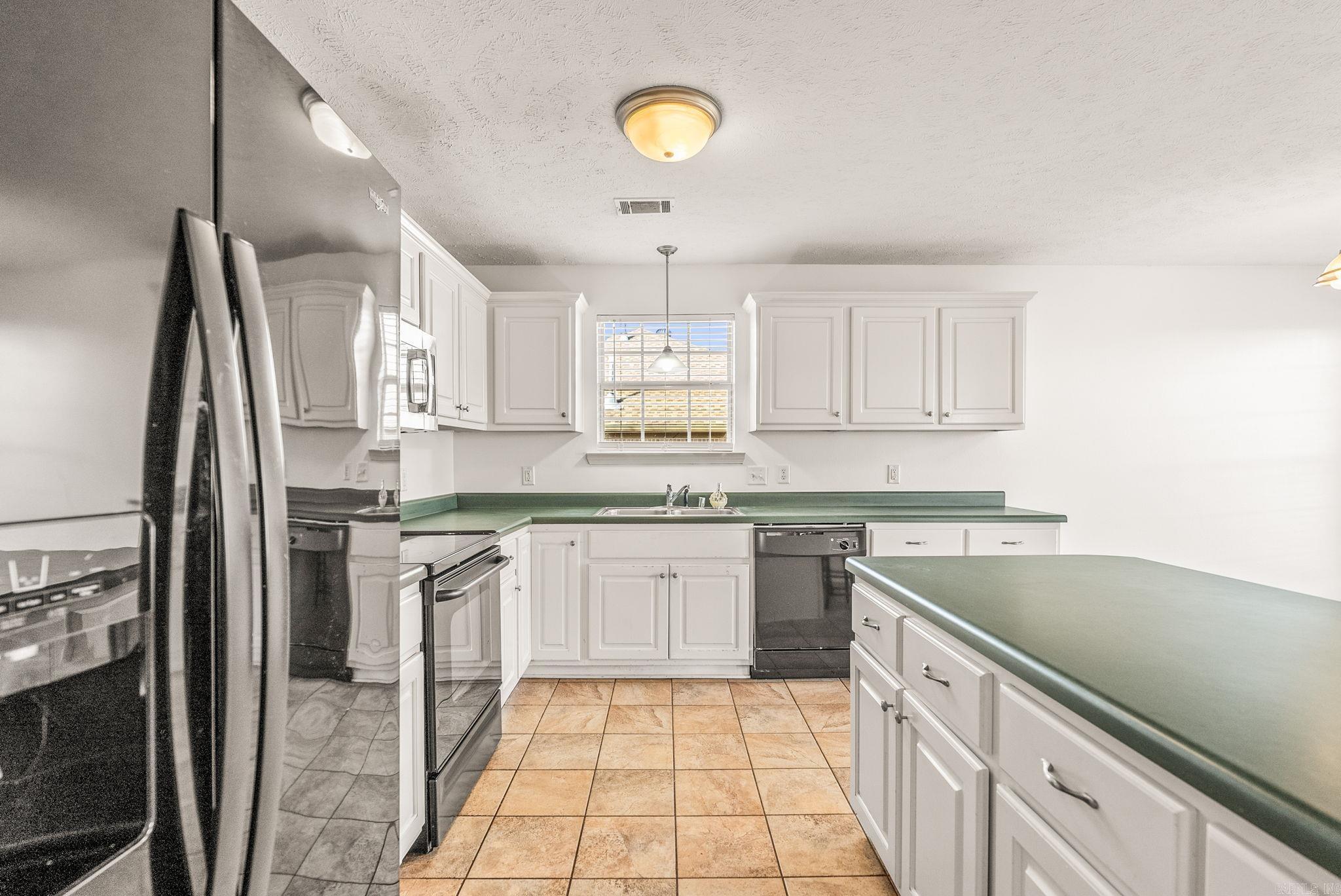 JUSTIN PLACE - Residential