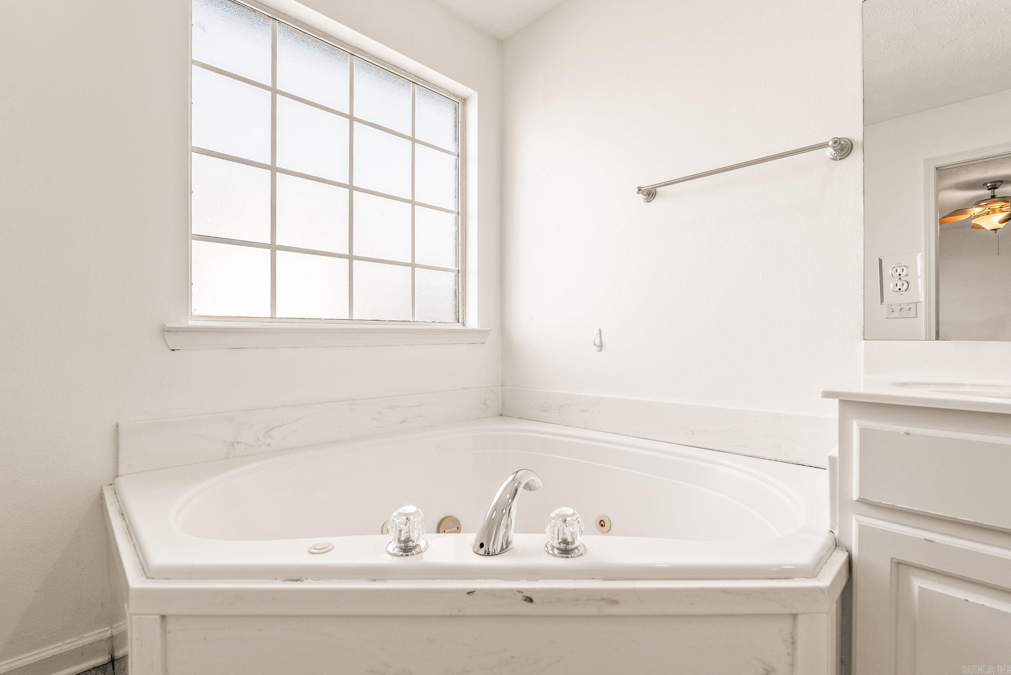 JUSTIN PLACE - Residential