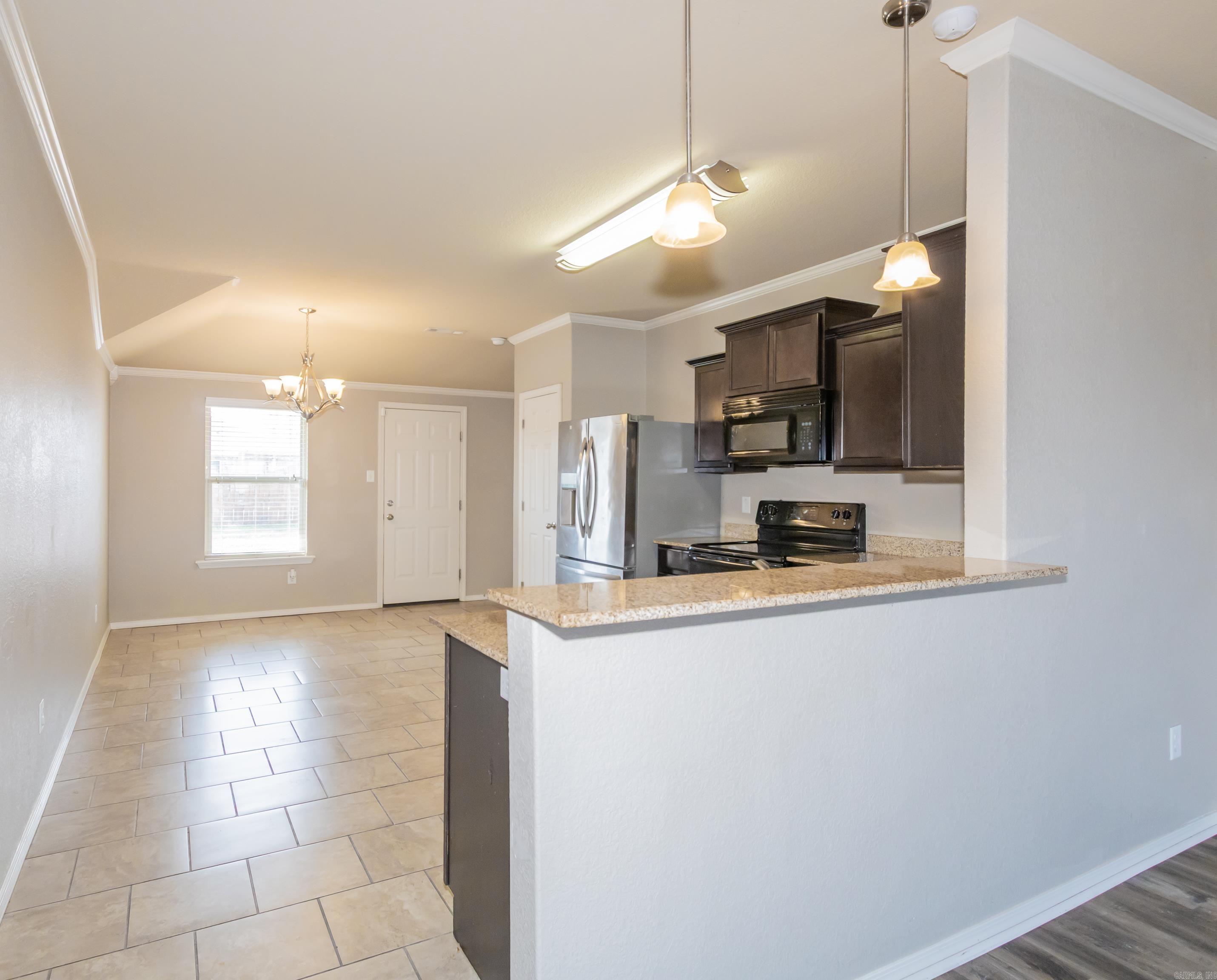 TRAMMEL ESTATES - Residential