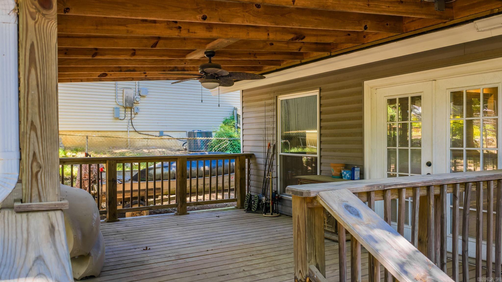 INDIAN HILLS - Residential