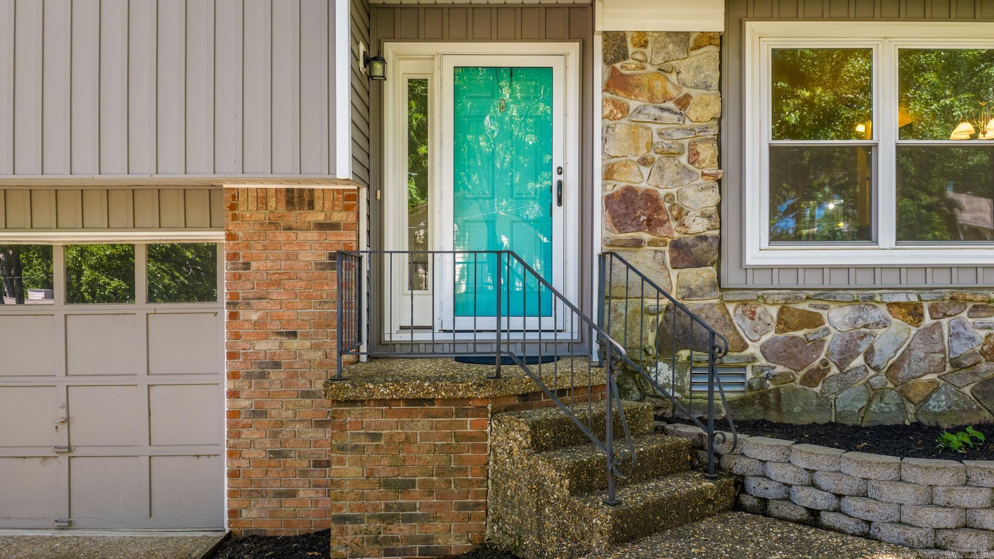 INDIAN HILLS - Residential