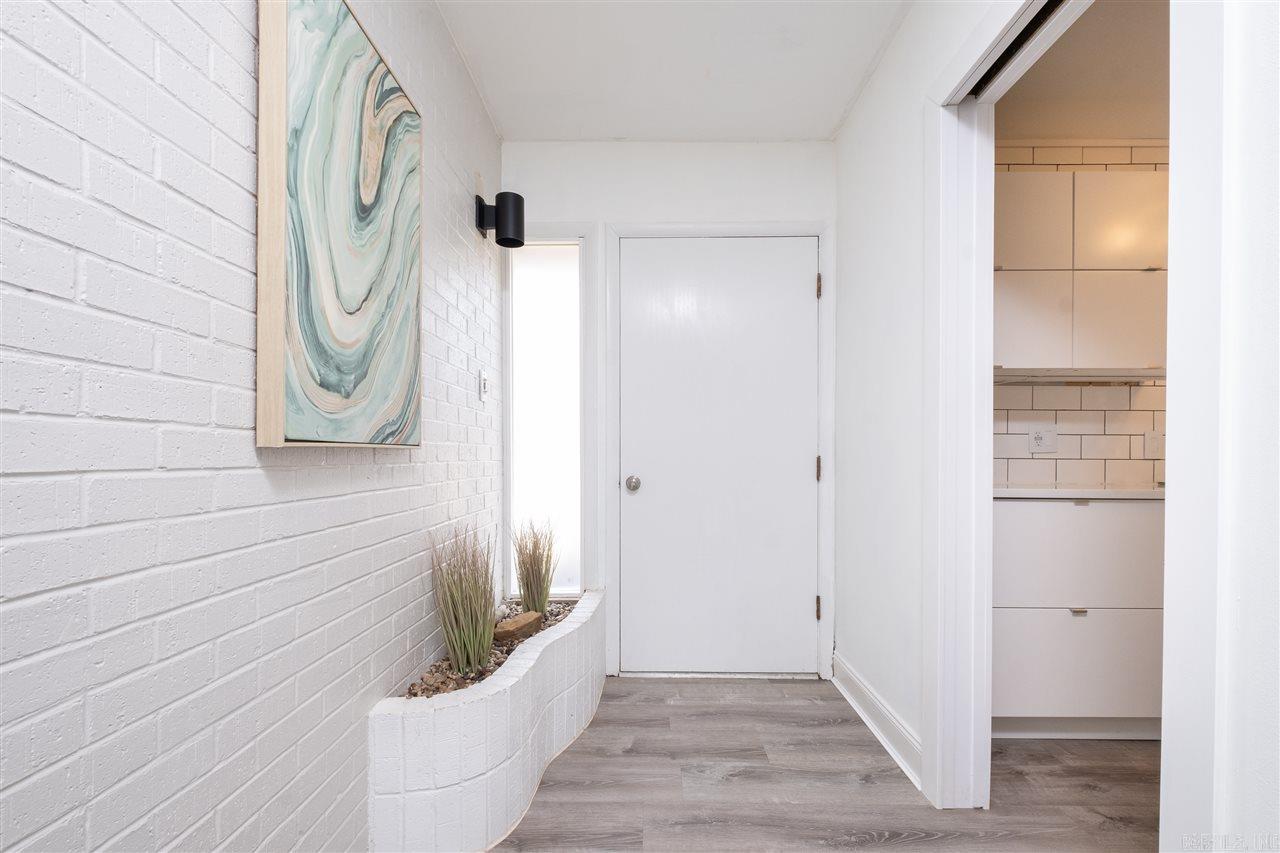 LAKEWOOD - Residential