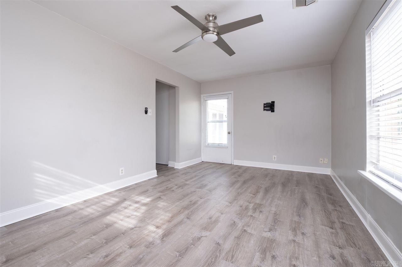 LAKEWOOD - Residential