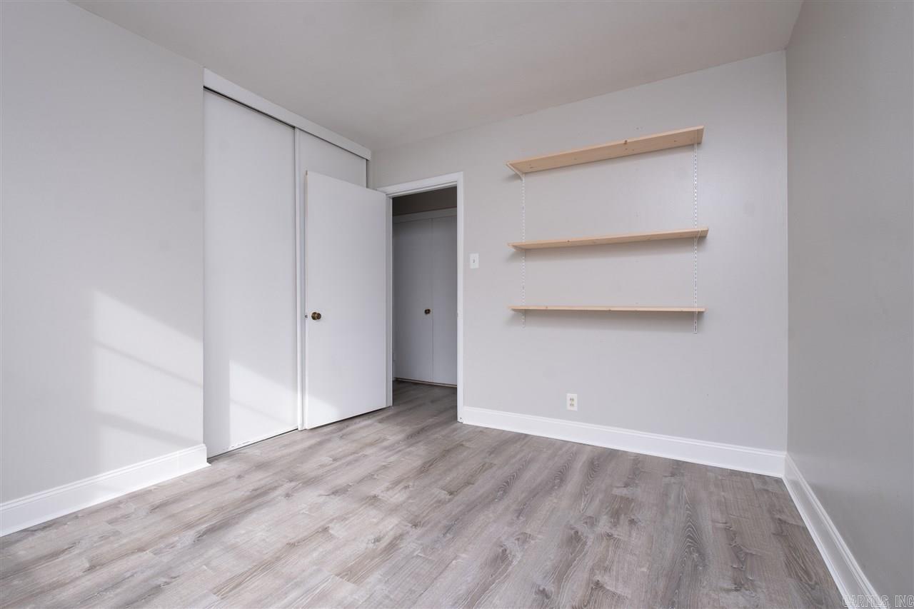 LAKEWOOD - Residential