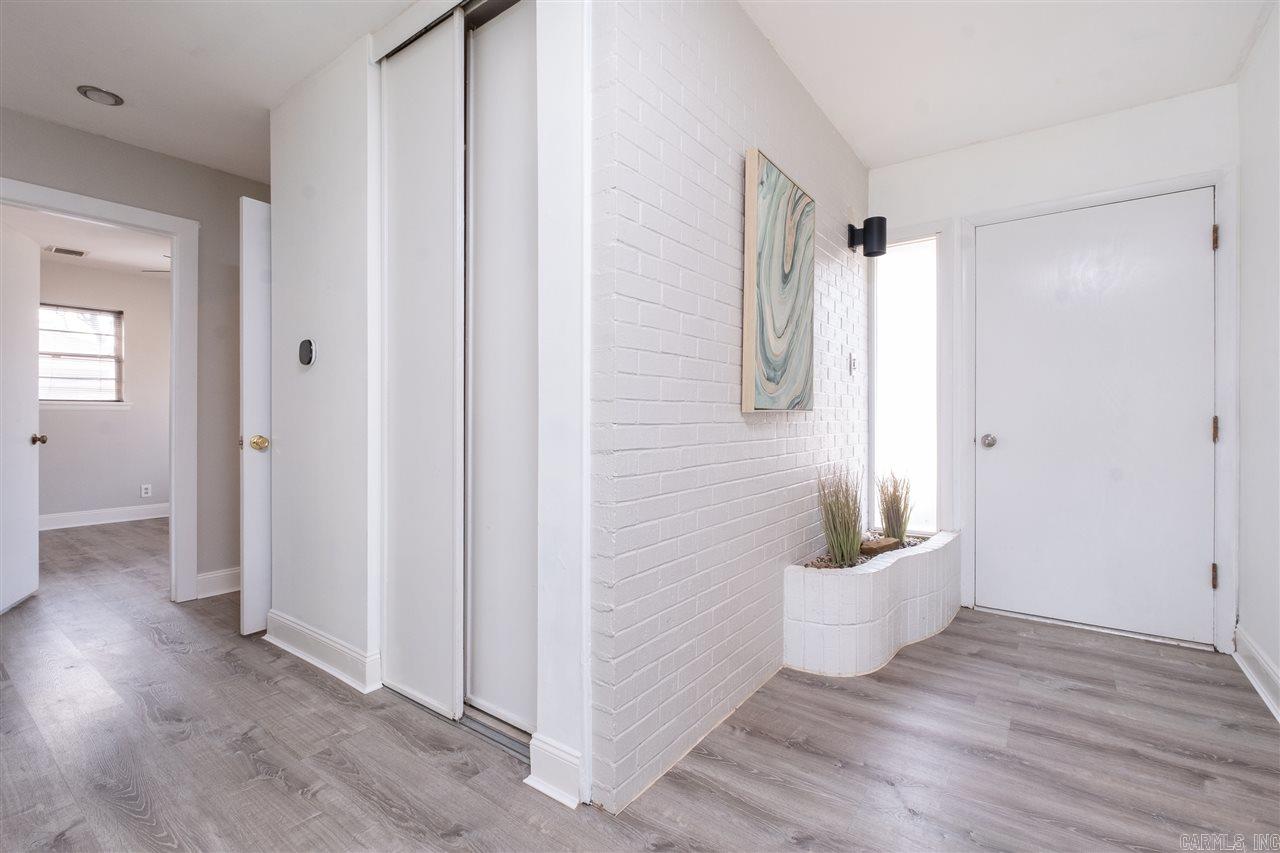 LAKEWOOD - Residential