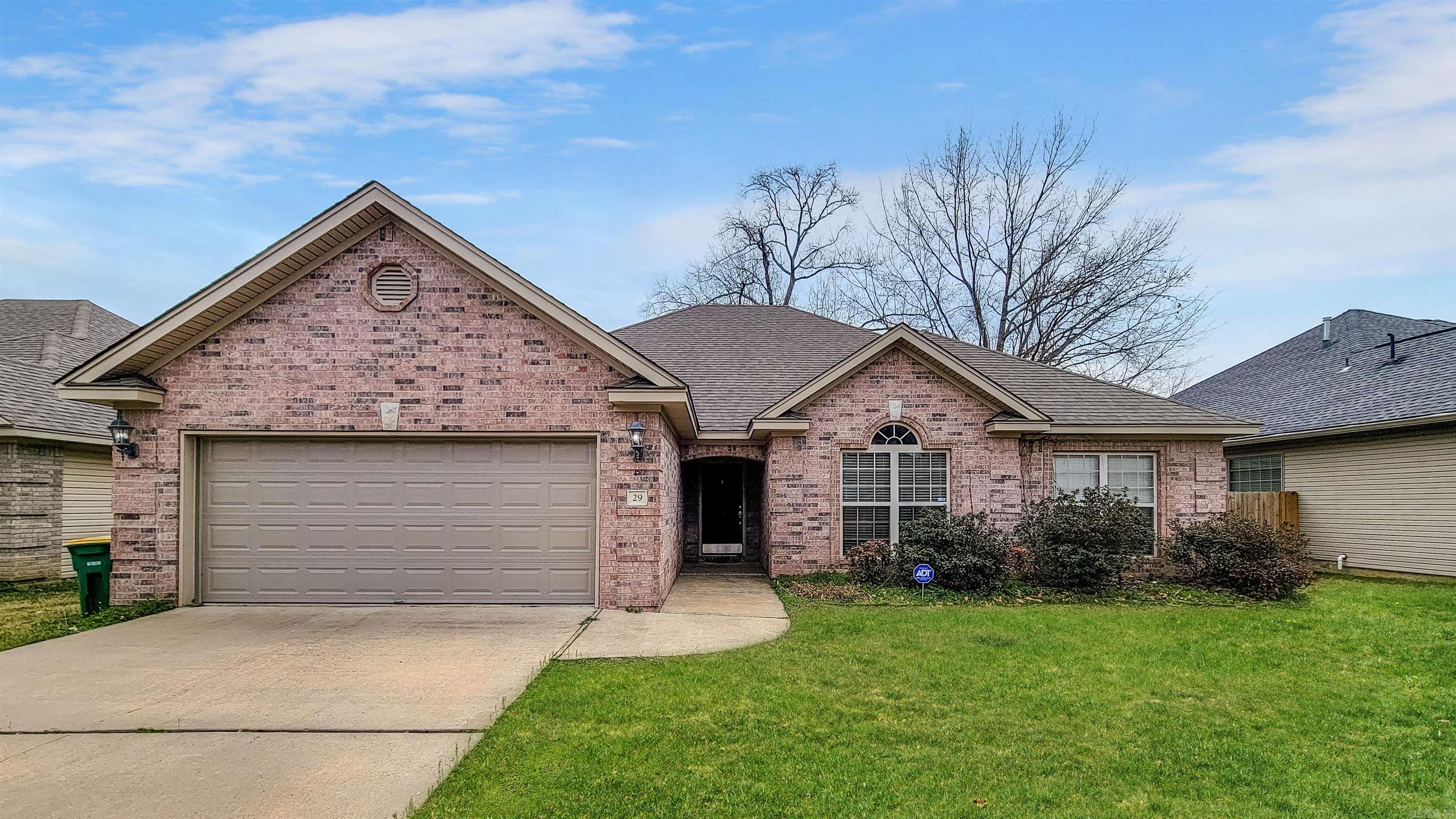 BENTLEY COURT - Residential